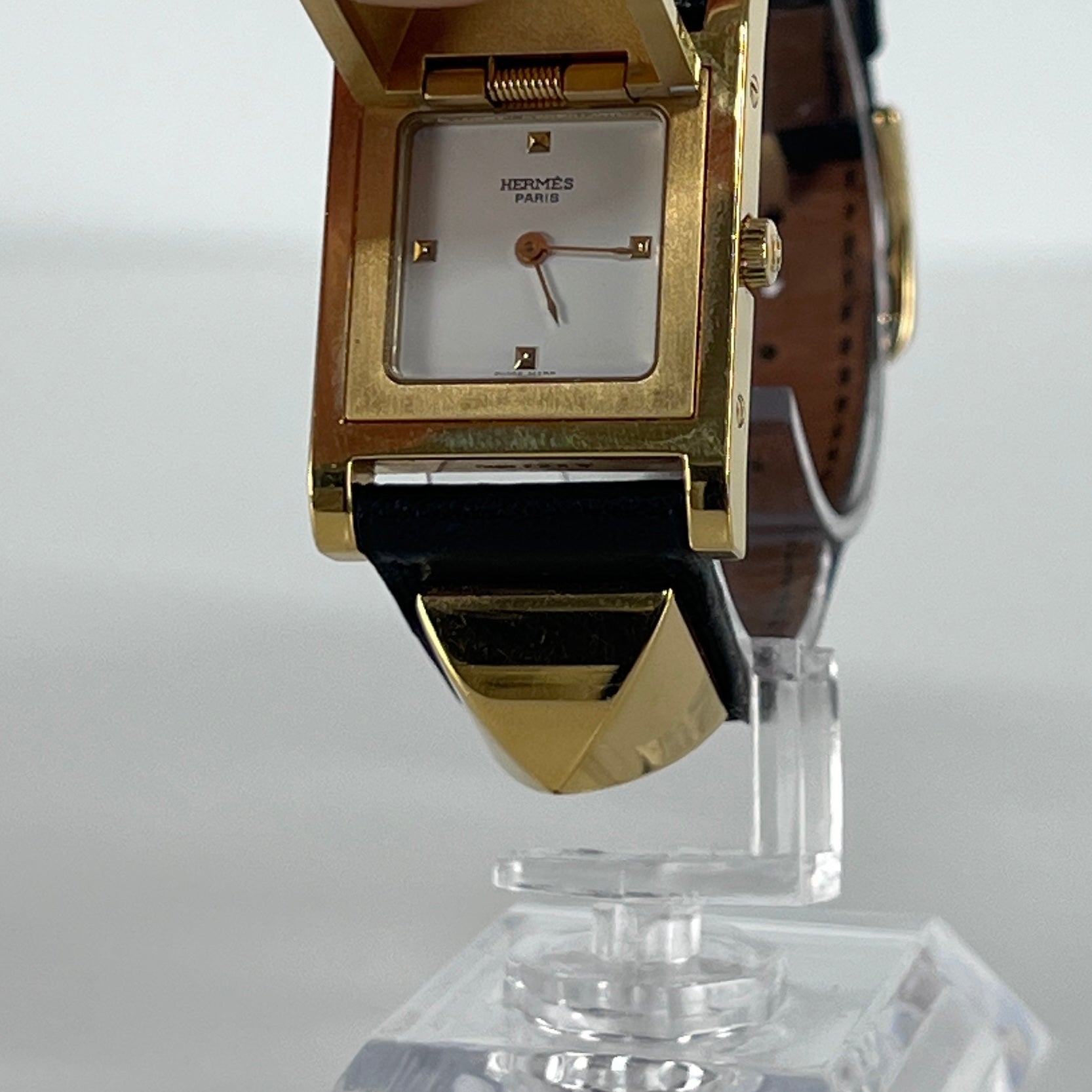 HERMÈS Medor gold-plated watch