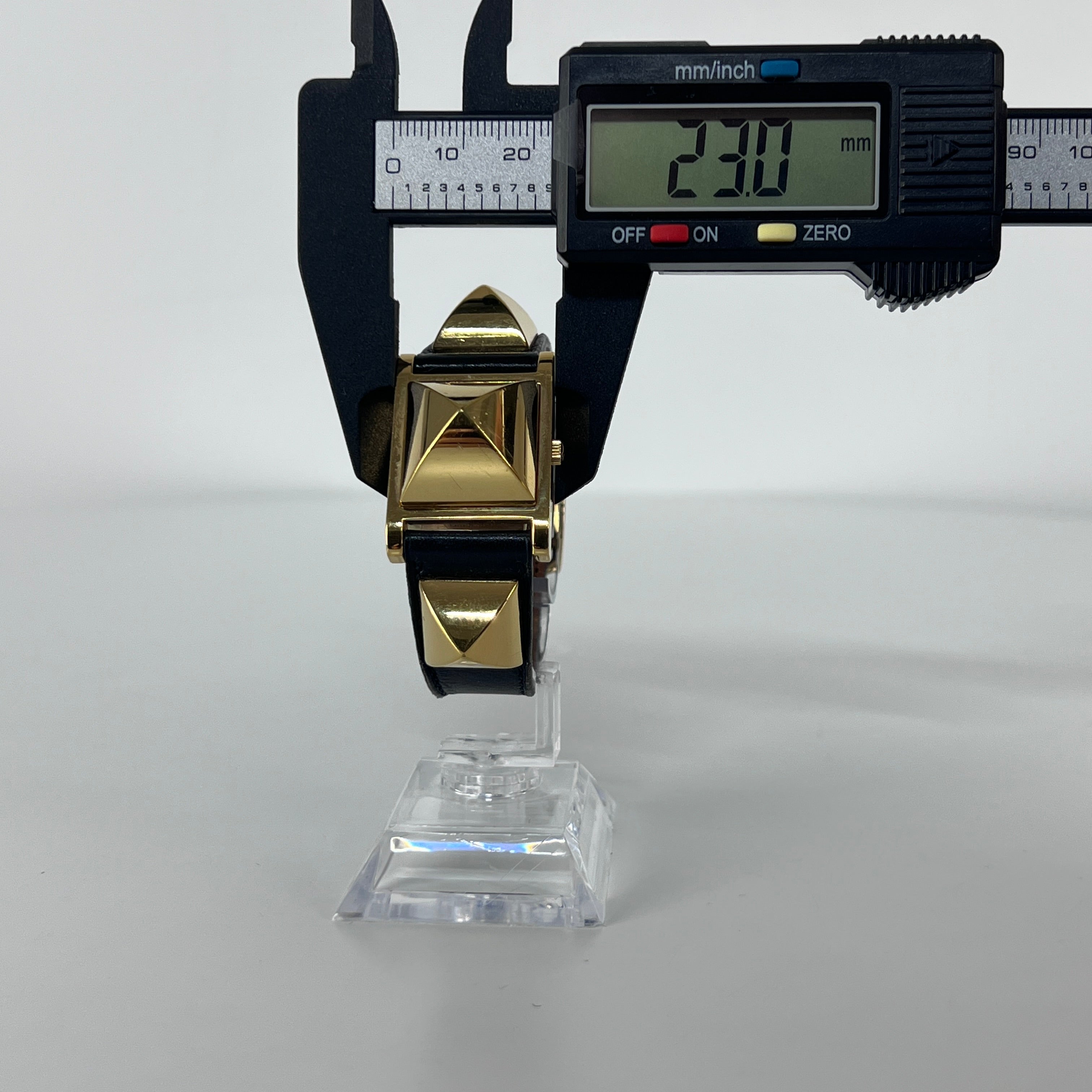 HERMÈS Medor gold-plated watch