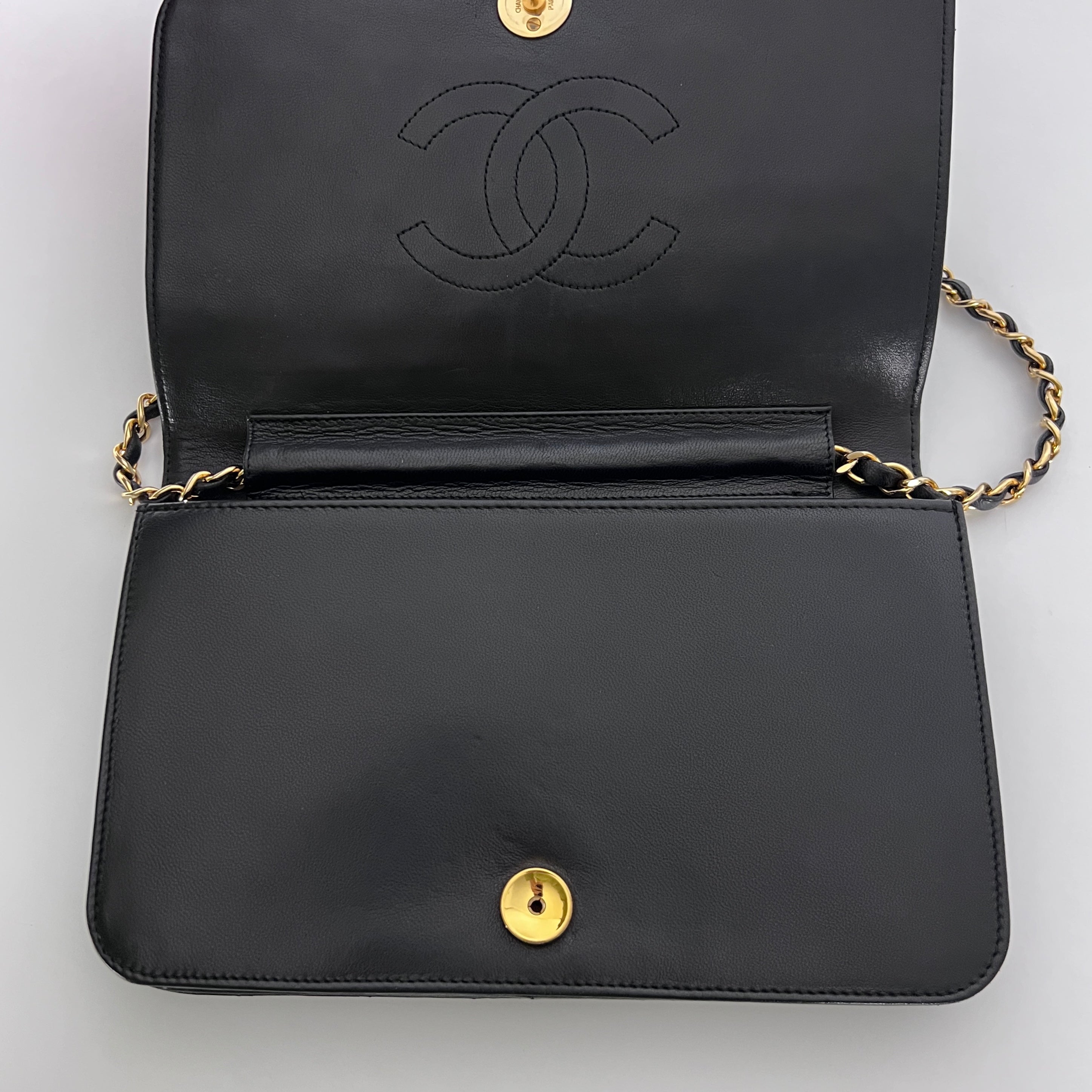 Sac à main CHANEL Timeless WOC Small cuir noir