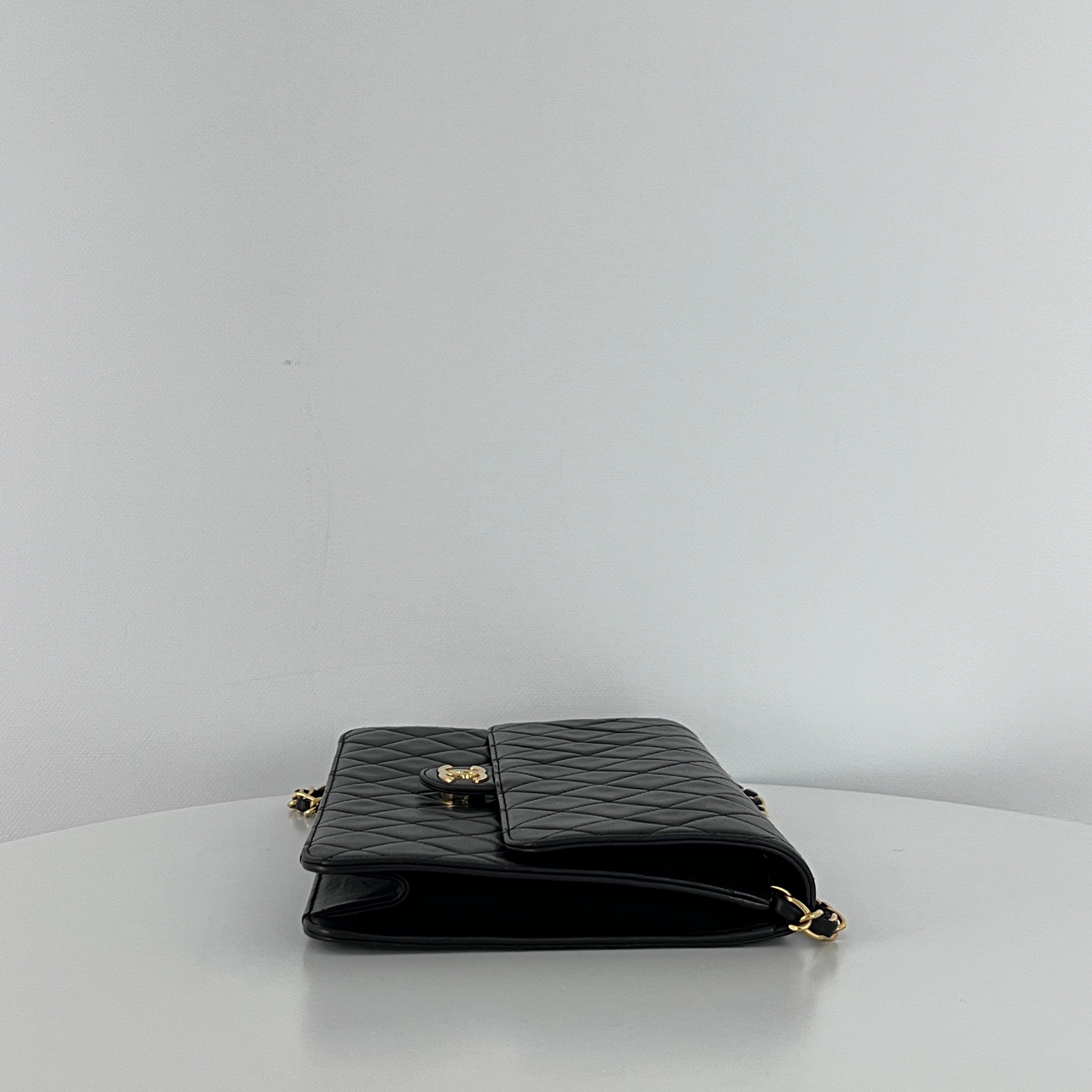Sac à main CHANEL Timeless WOC Medium cuir noir