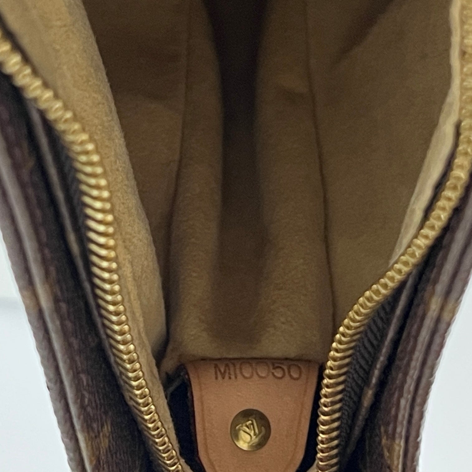 Sac à main LOUIS VUITTON Looping GM toile et cuir marron