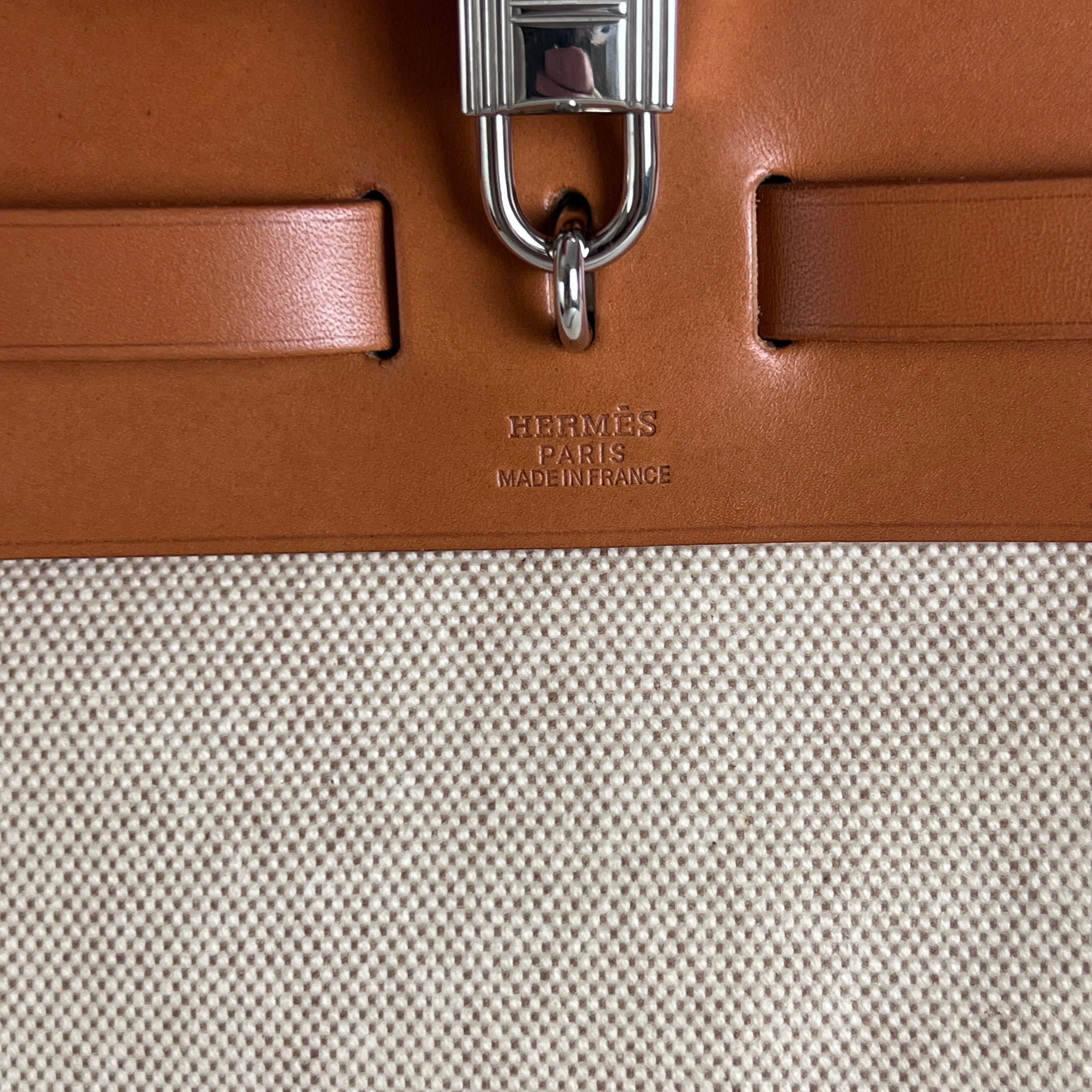 Sac à main HERMES Herbag toile et cuir marron