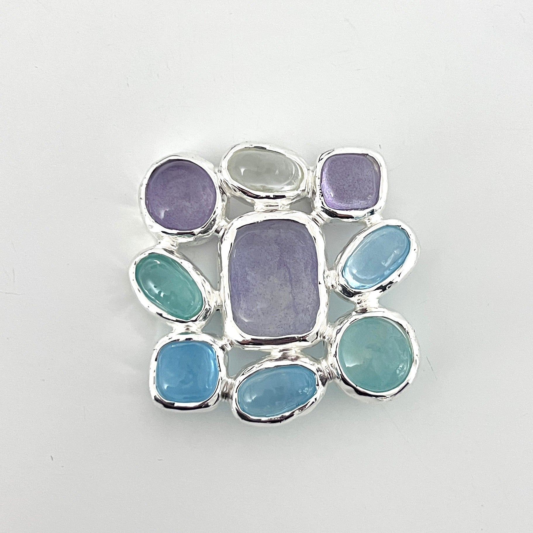 Broche CHANEL métal argenté