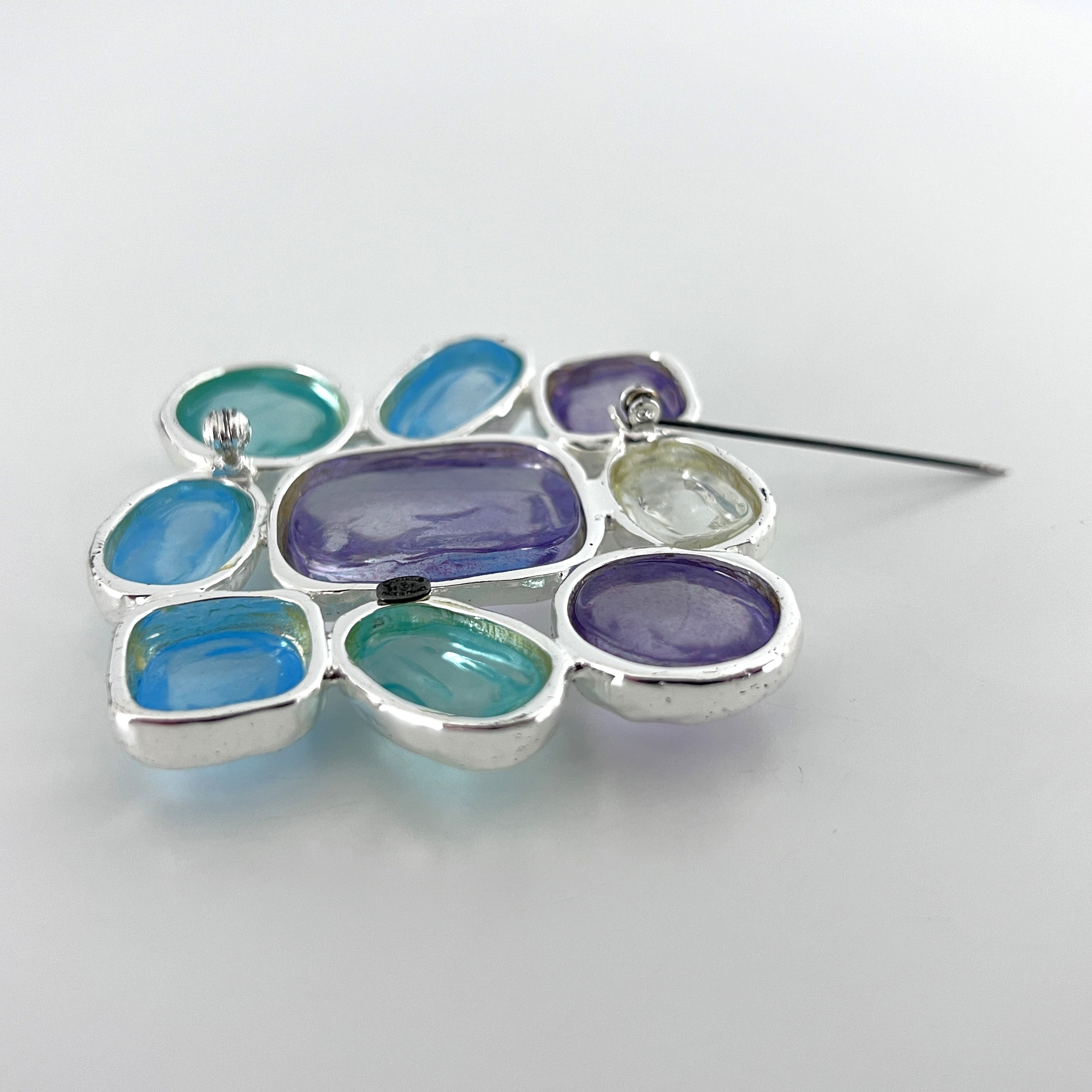 Broche CHANEL métal argenté