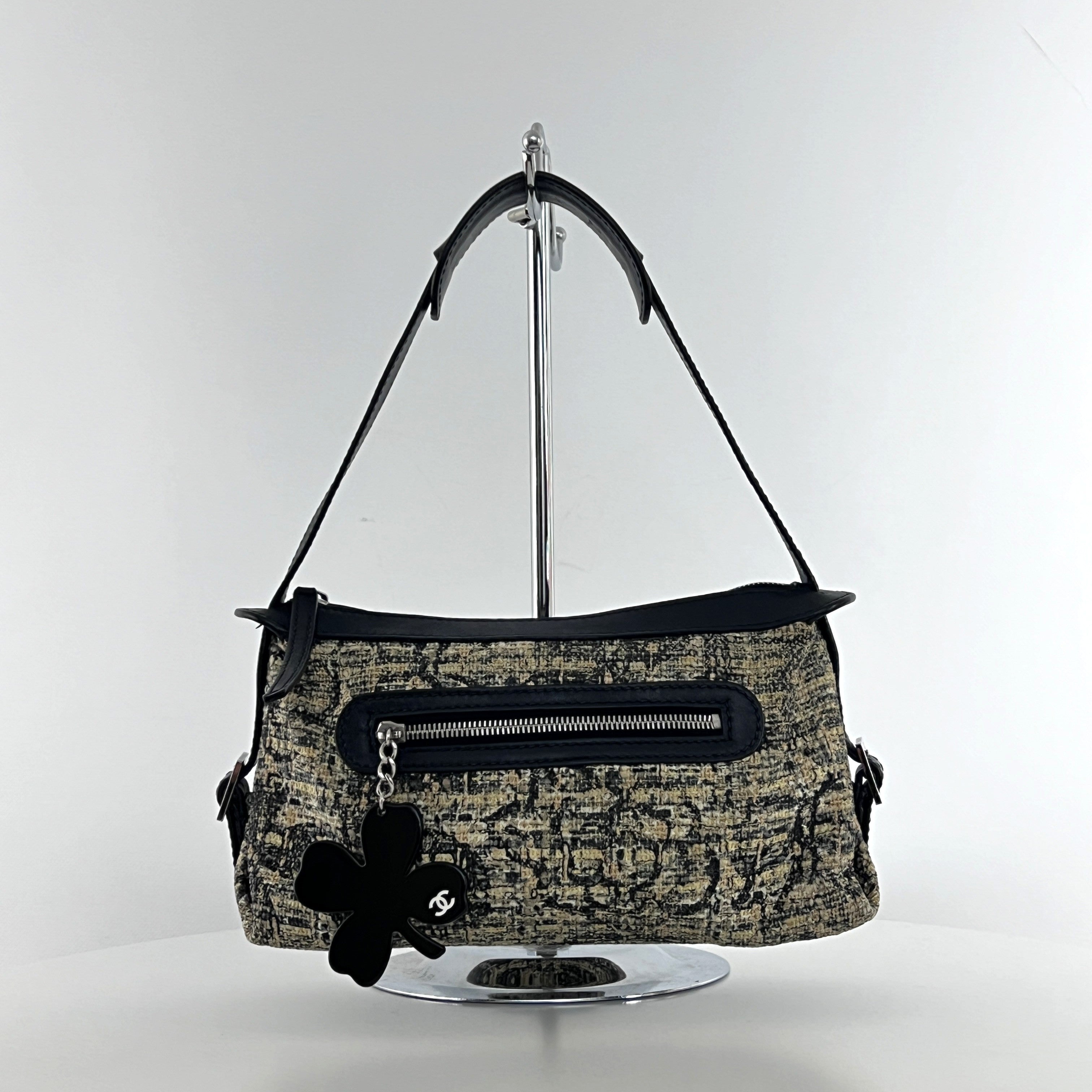 Sac à main CHANEL Hobo Tweed Small tweed et cuir noir