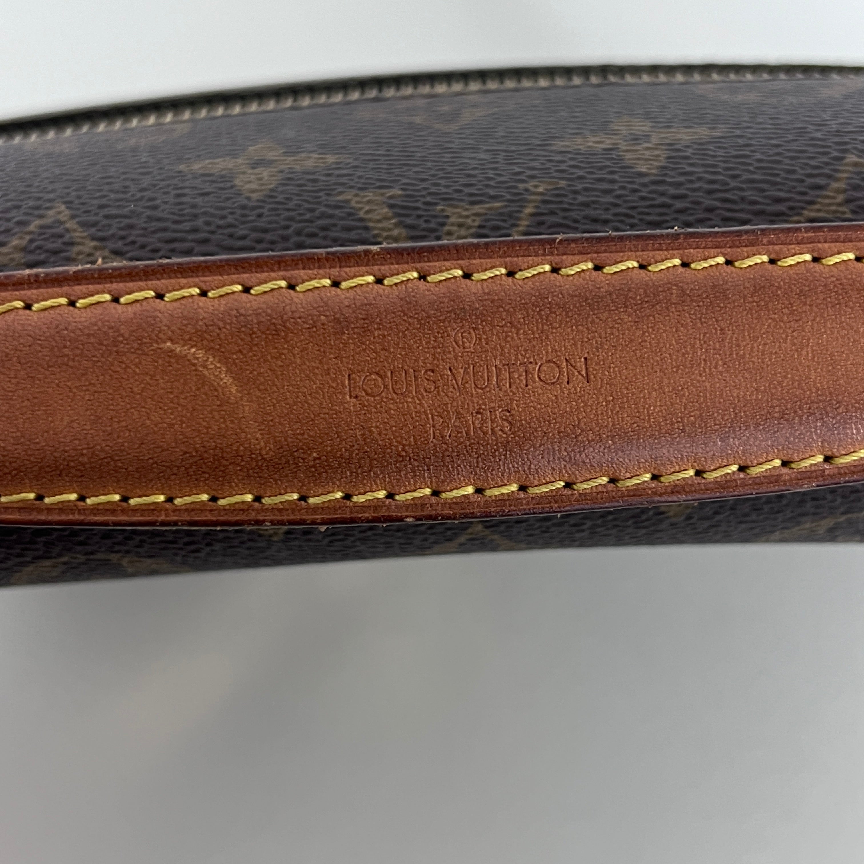 Sac à main LOUIS VUITTON Metis toile et cuir marron