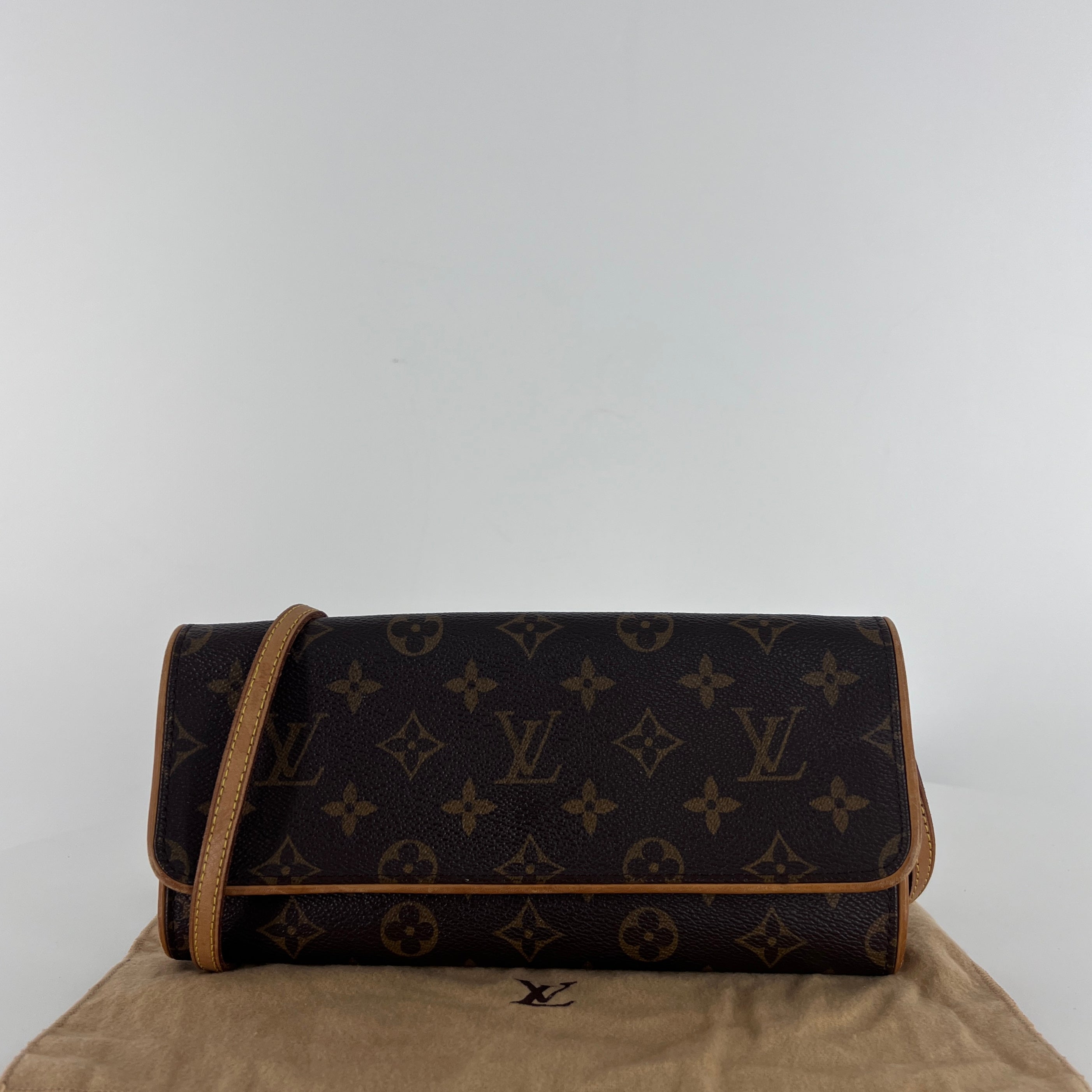 Sac à main LOUIS VUITTON Twin PM toile et cuir marron