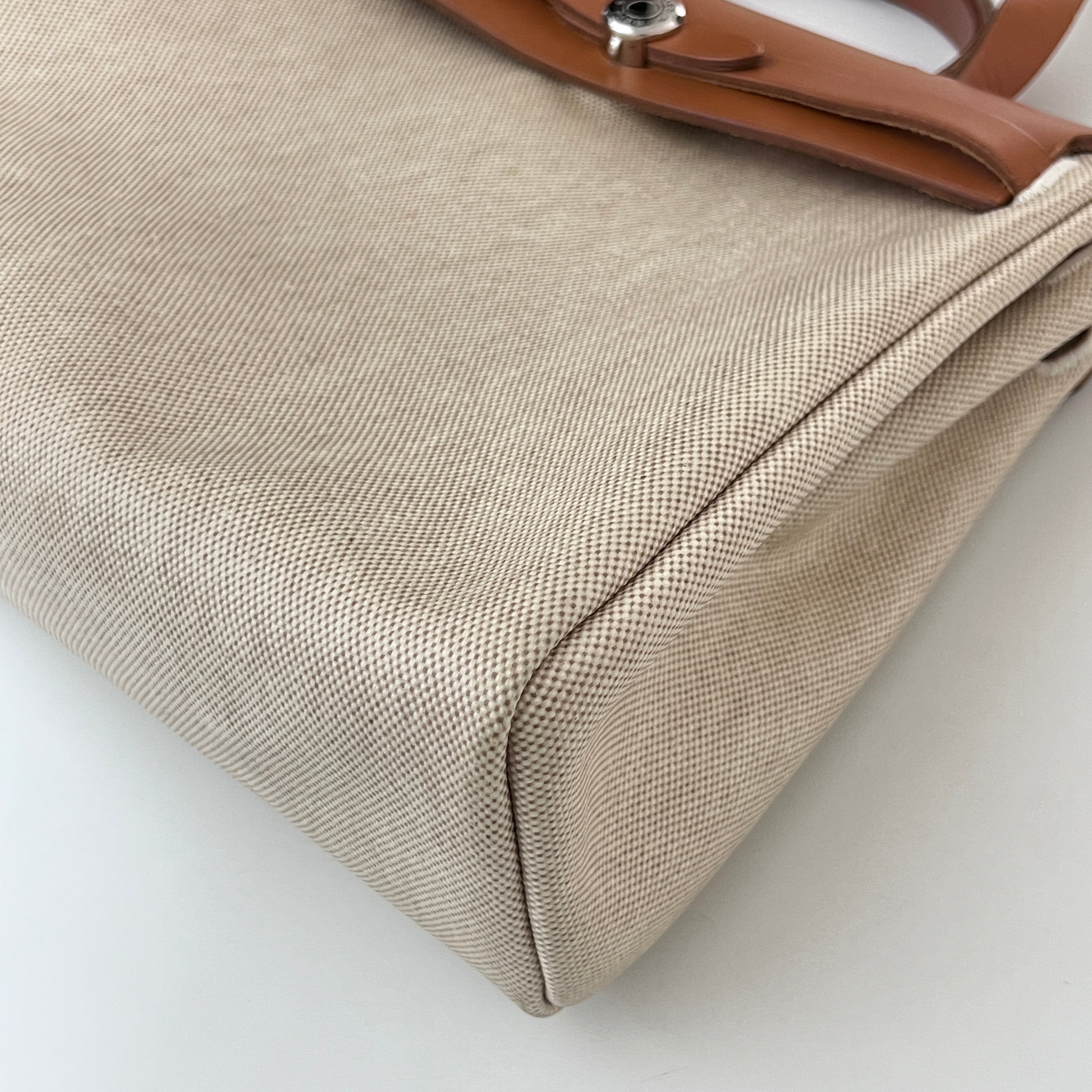 Sac à main HERMÈS Herbag 31 toile et cuir marron