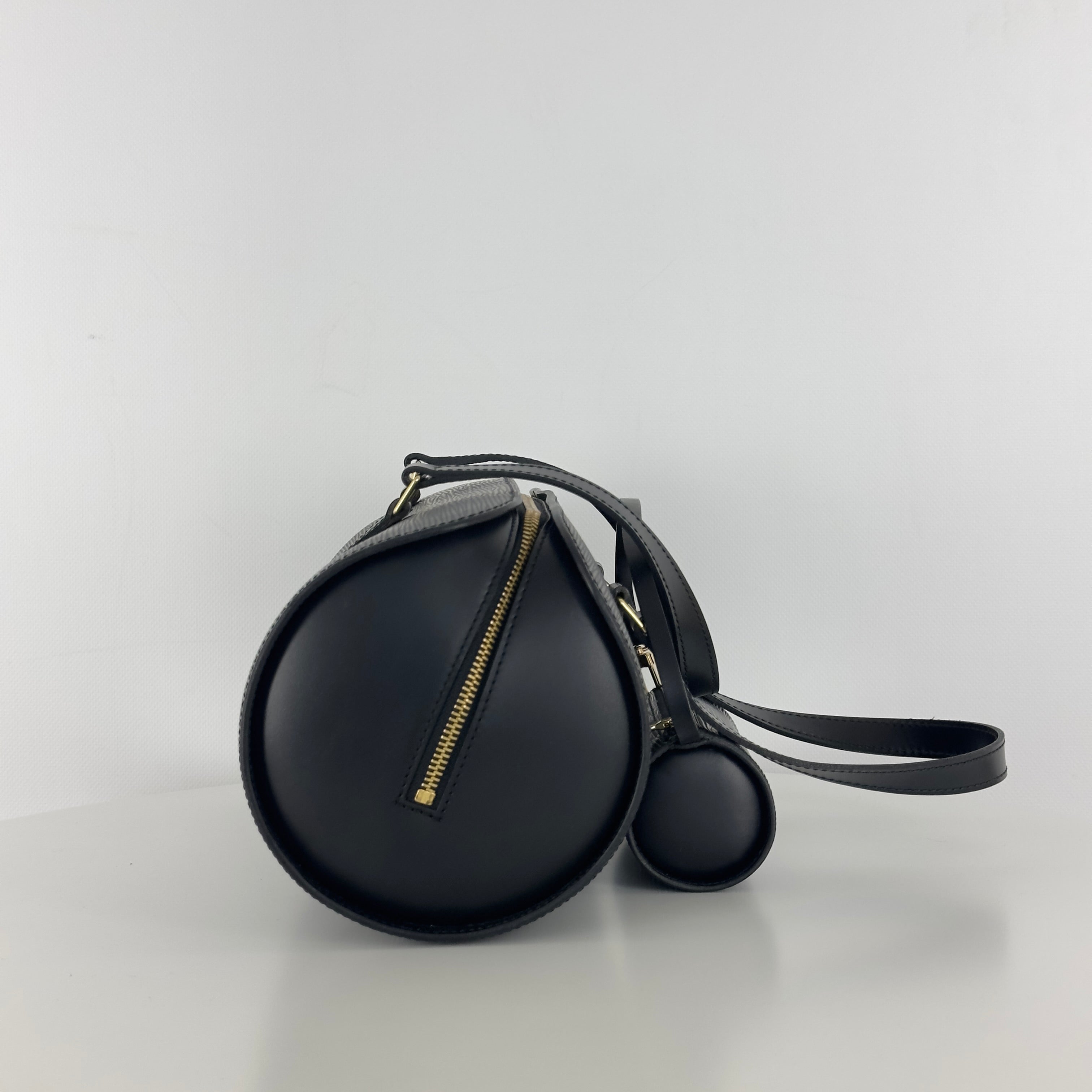 Sac à main LOUIS VUITTON Soufflot cuir épi noir