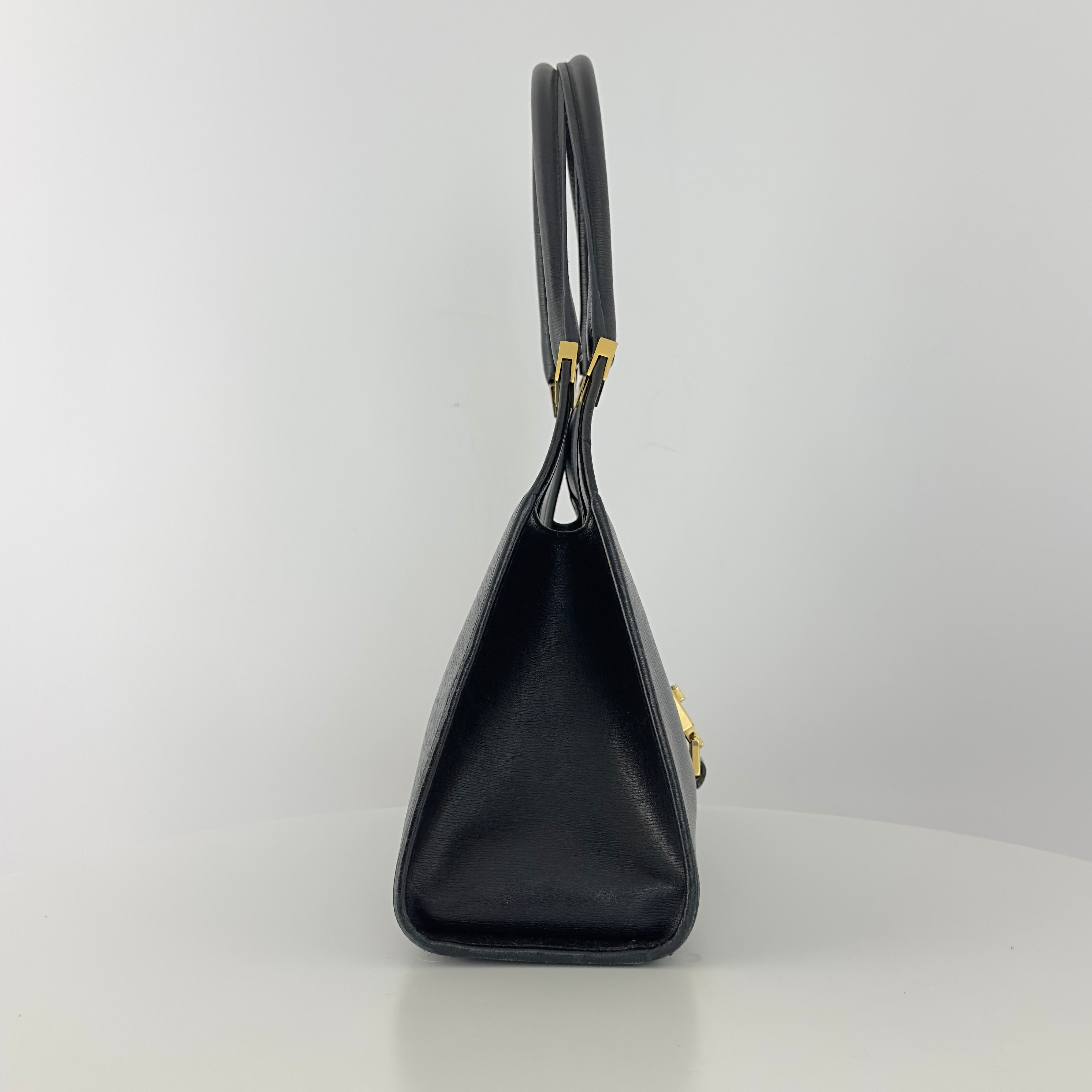 Sac à main GUCCI Jackie cuir noir