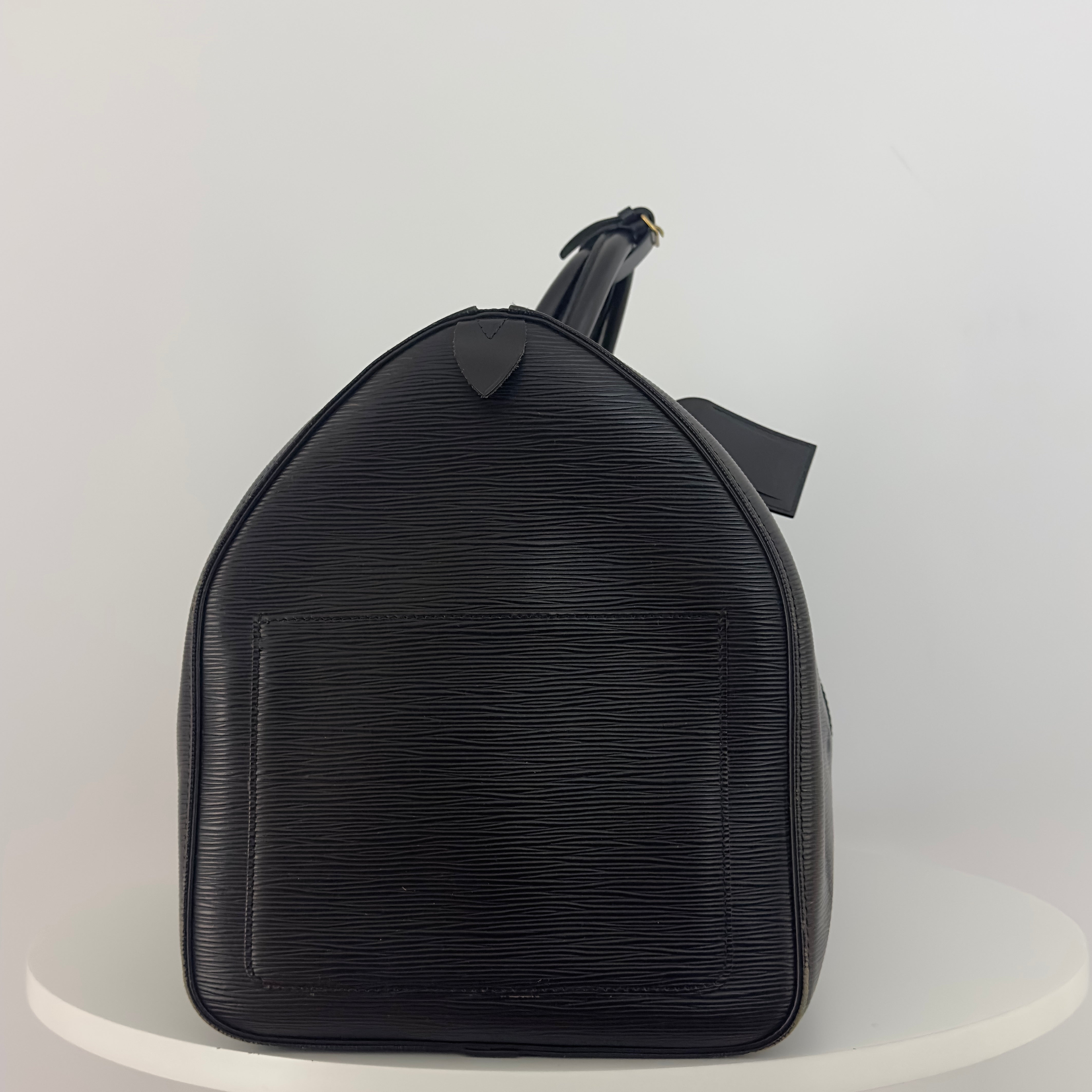 Sac à main LOUIS VUITTON Keepall 55 cuir épi noir