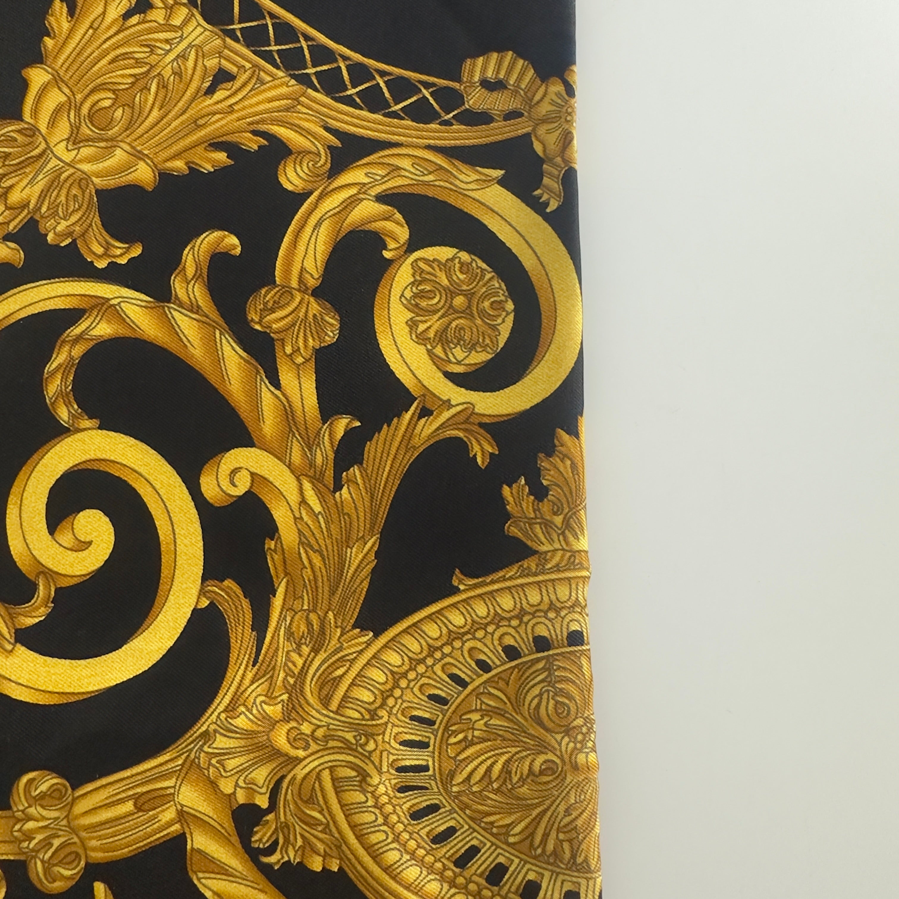 Carré HERMÈS Les Tuileries