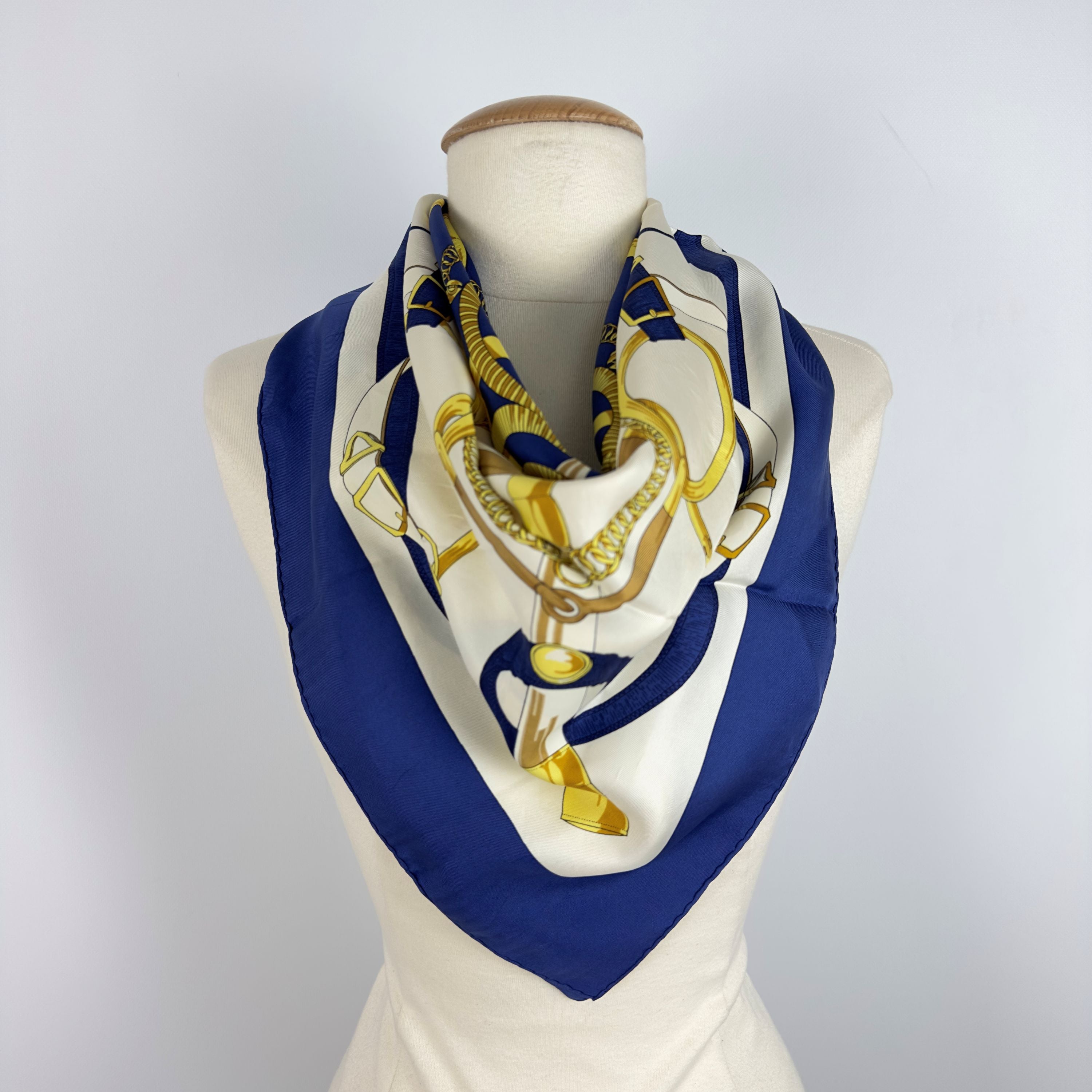 Carré HERMÈS Eperon d'or