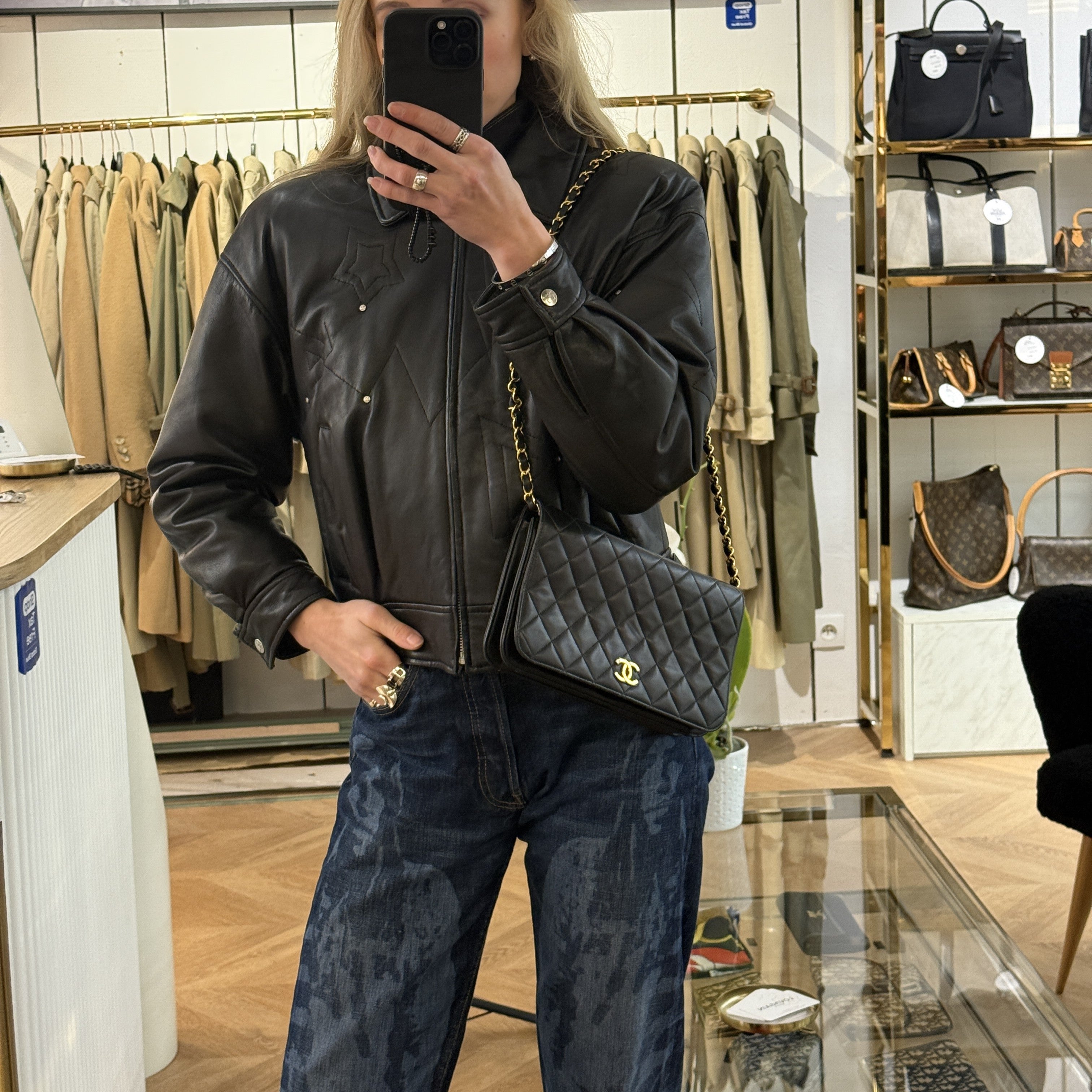 Sac à main CHANEL Timeless WOC Small cuir d'agneau noir