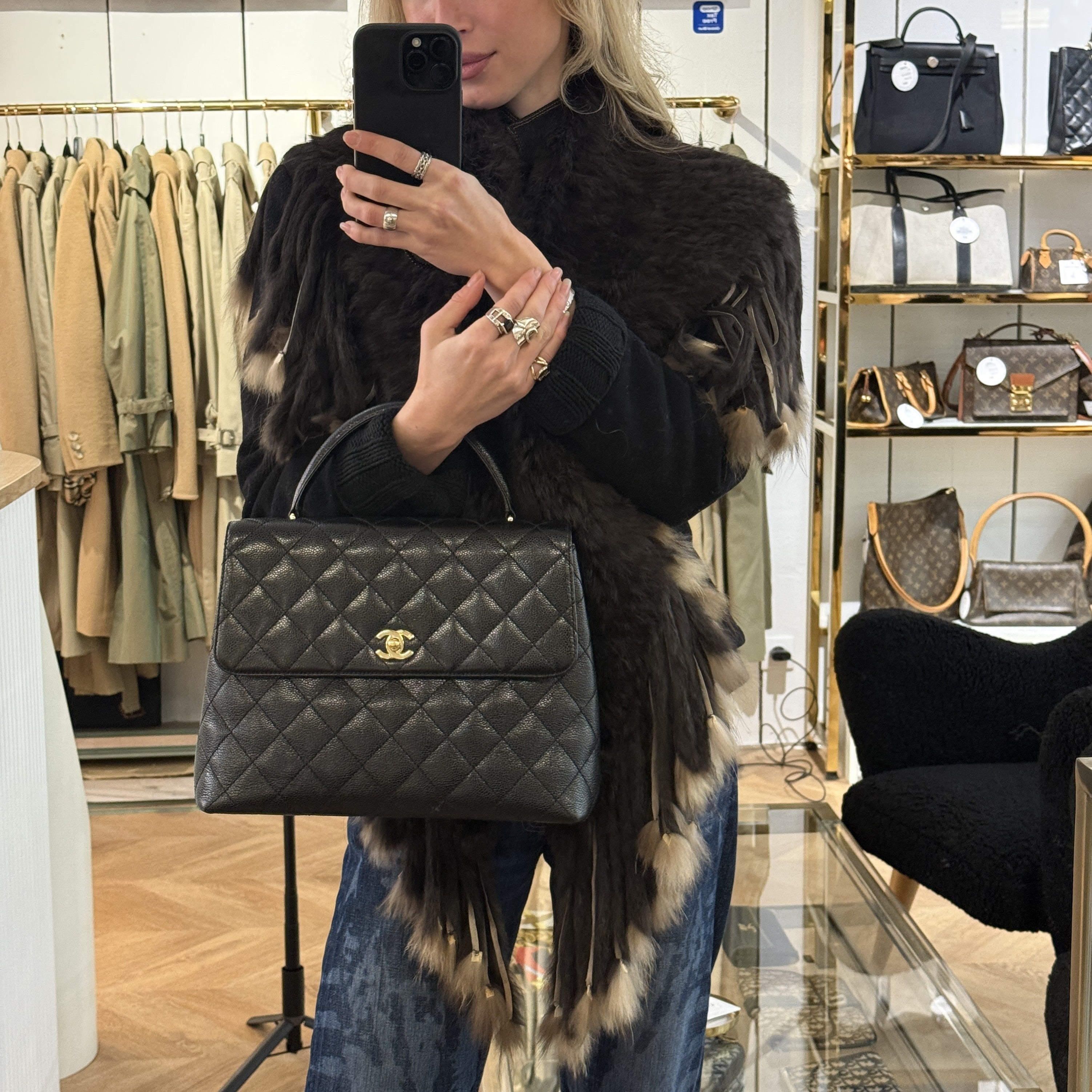 Sac à main CHANEL Top Handle cuir caviar noir