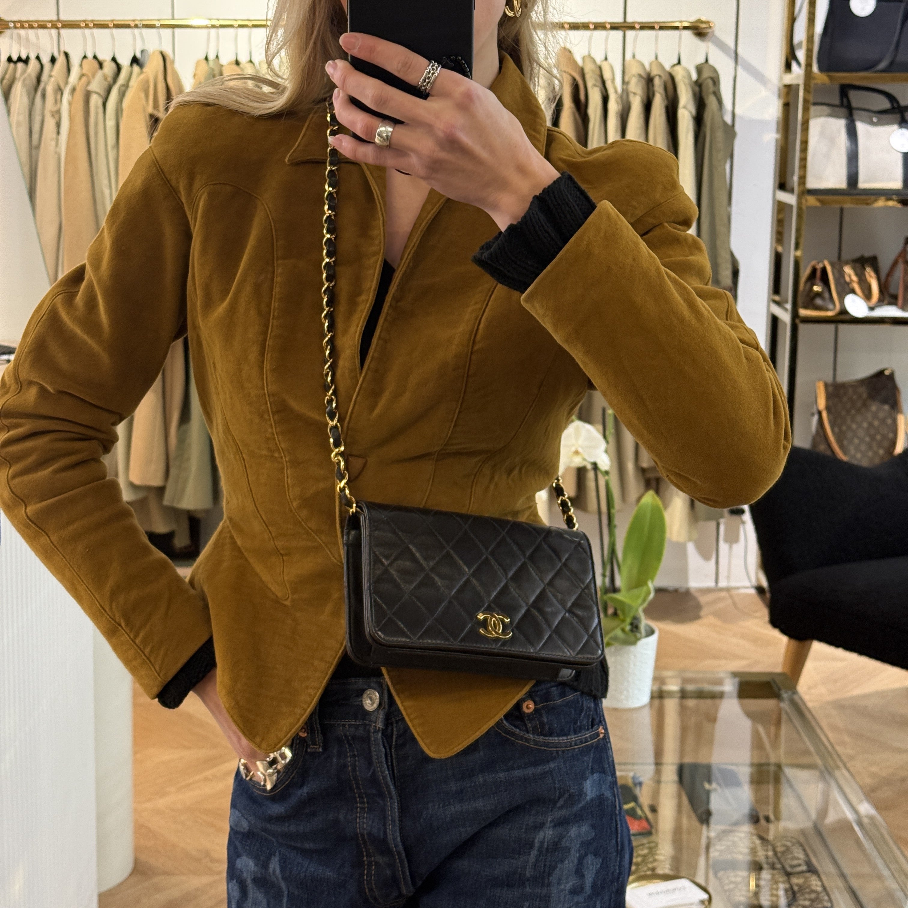 Sac à main CHANEL Timeless WOC Mini cuir d'agneau noir