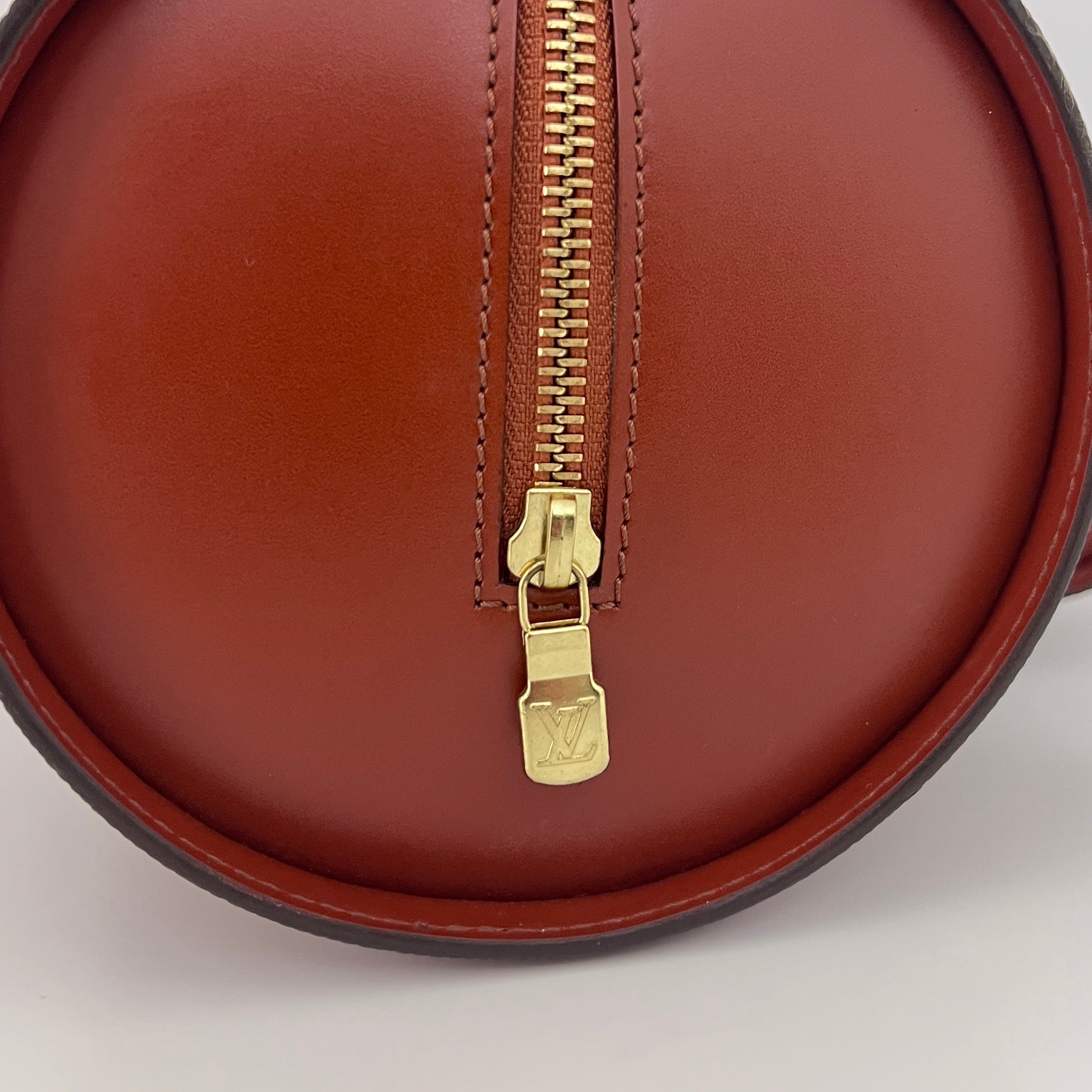 LOUIS VUITTON Soufflot bag in brown Epi leather