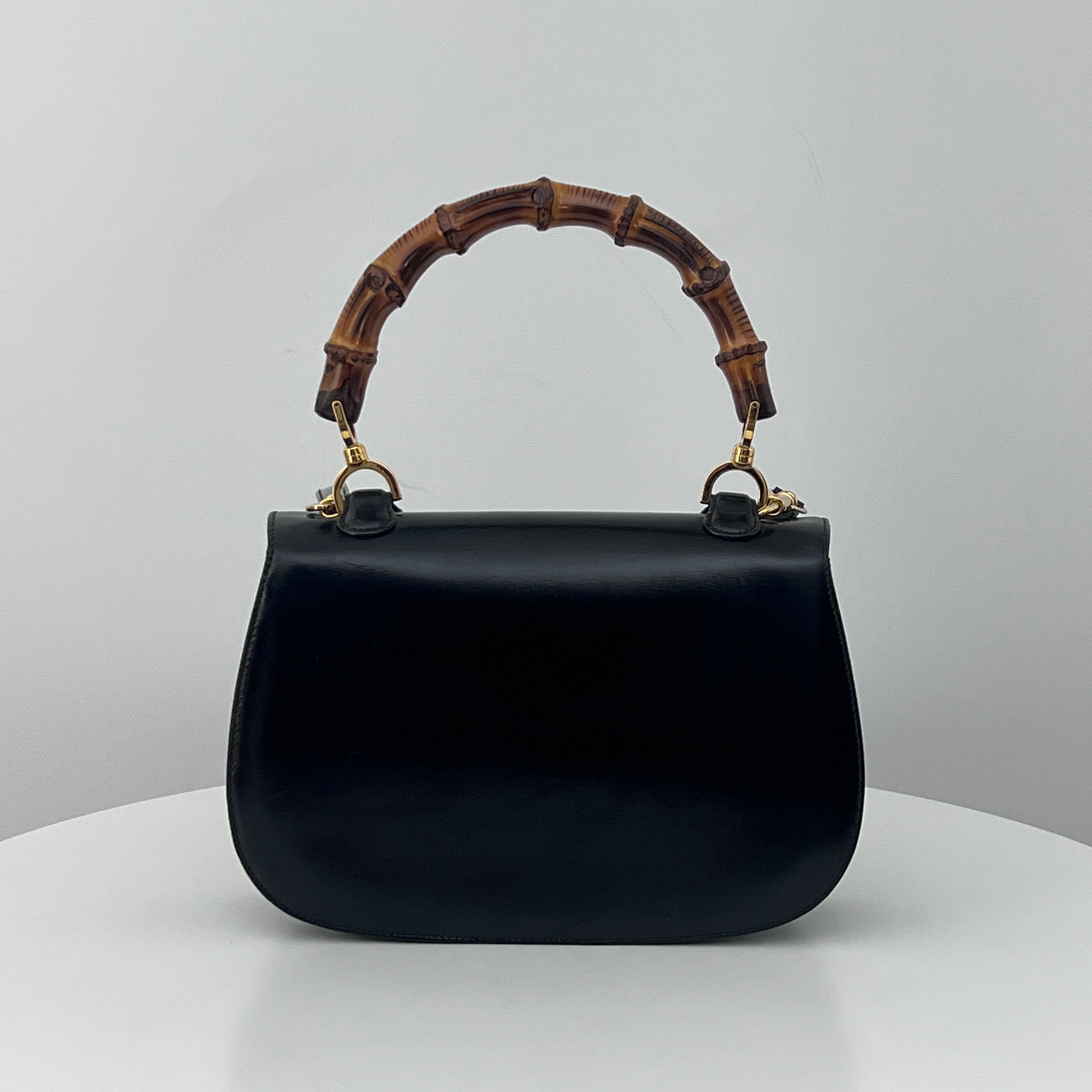 Sac à bandoulière GUCCI Bamboo 1947 cuir lisse noir