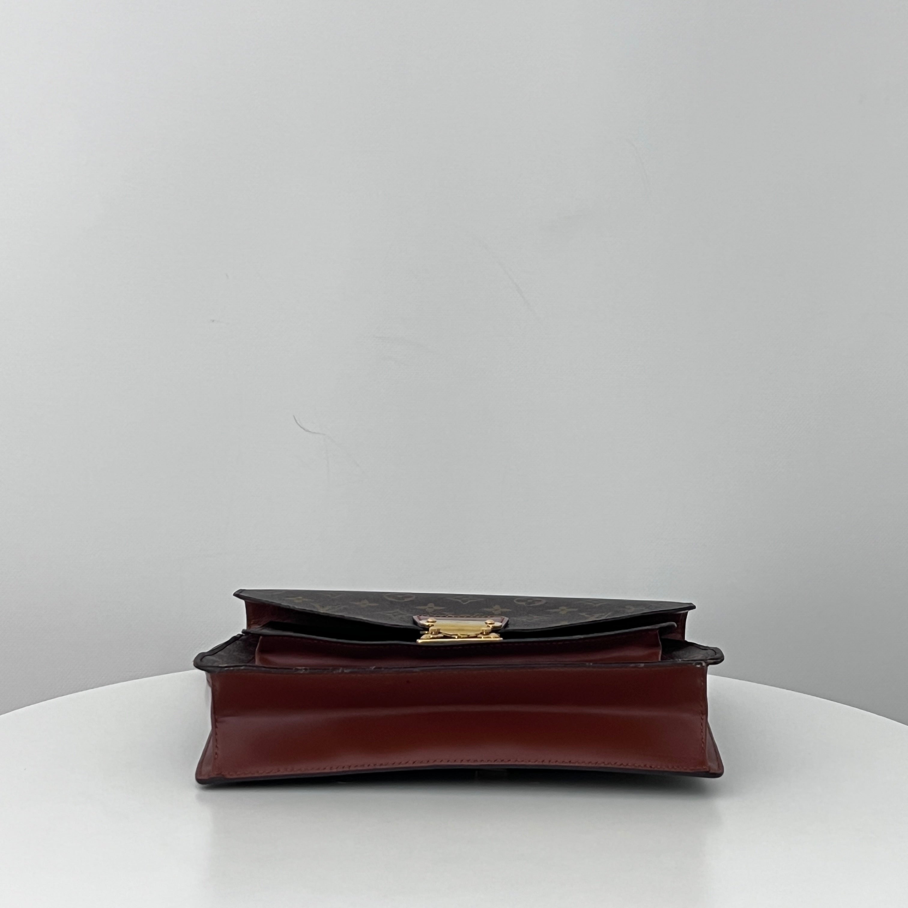 Sac à bandoulière LOUIS VUITTON Monceau toile et cuir marron