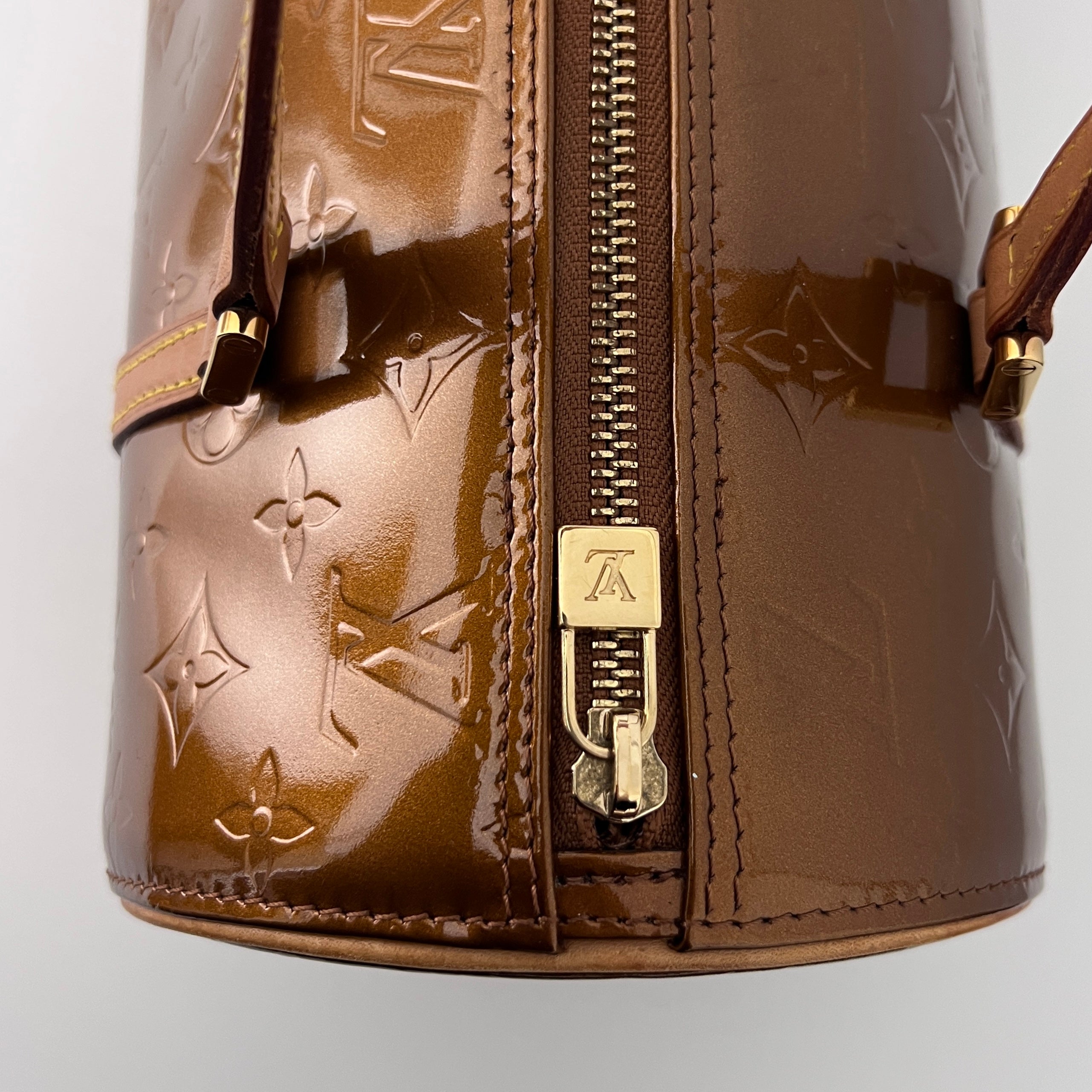 Sac LOUIS VUITTON Bedford cuir verni marron gold