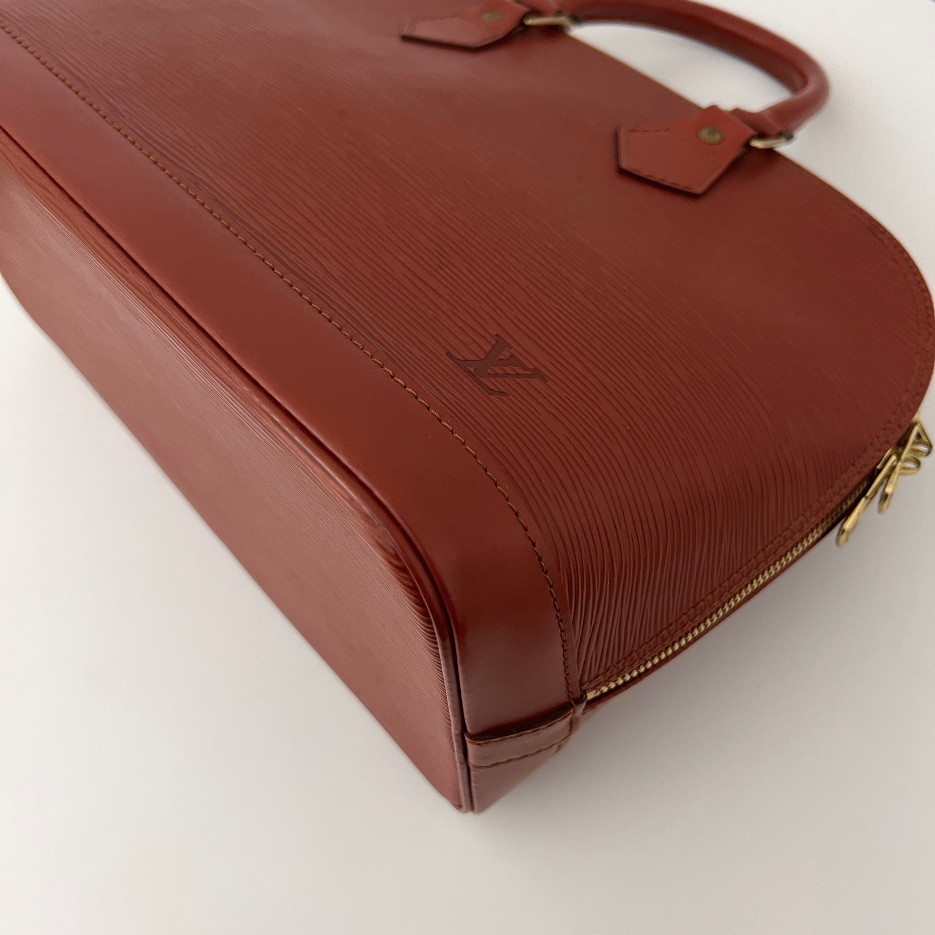 Sac LOUIS VUITTON Alma cuir épi marron