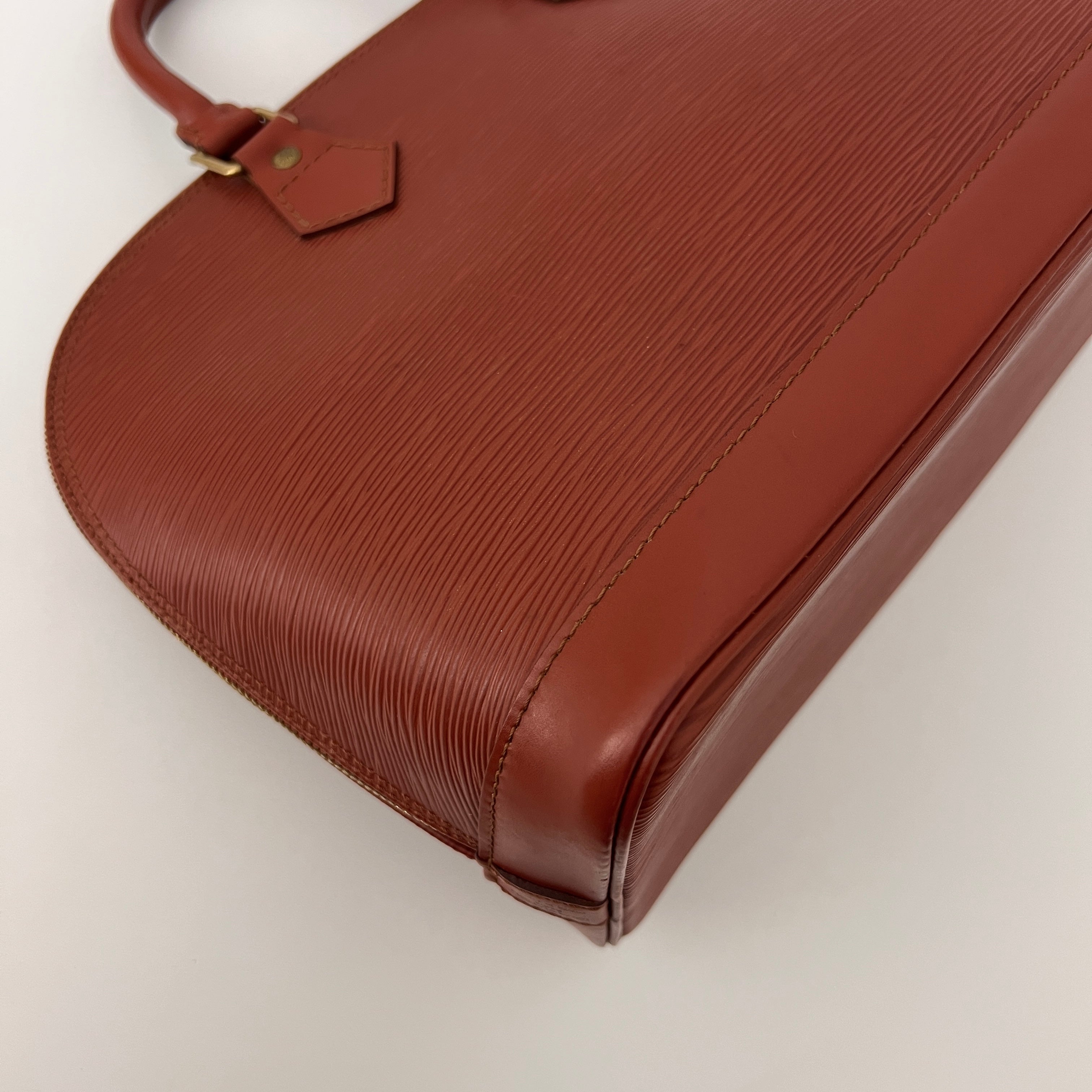 Sac LOUIS VUITTON Alma cuir épi marron