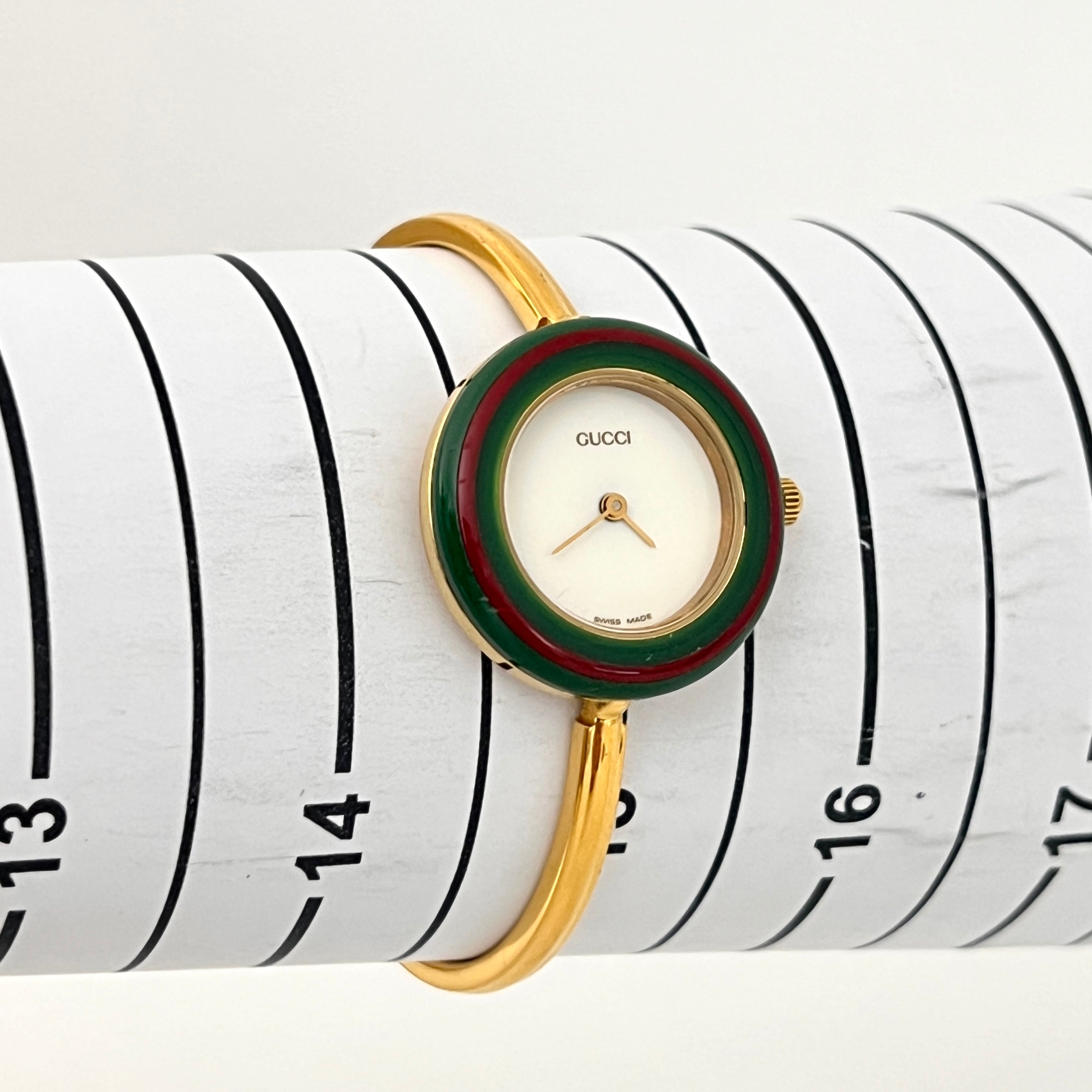 Montre GUCCI Play plaqué or doré
