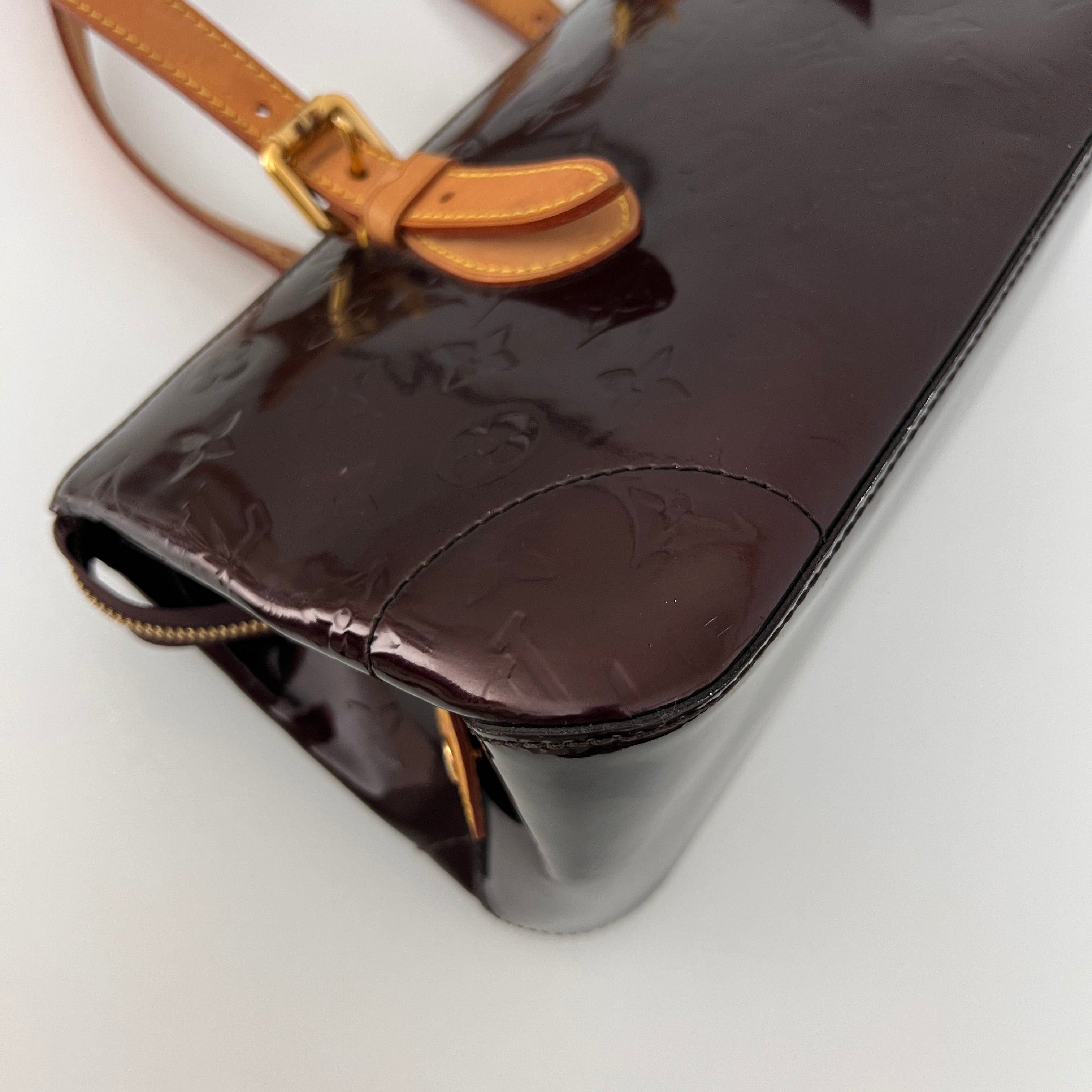 Sac LOUIS VUITTON Rosewood cuir verni violet