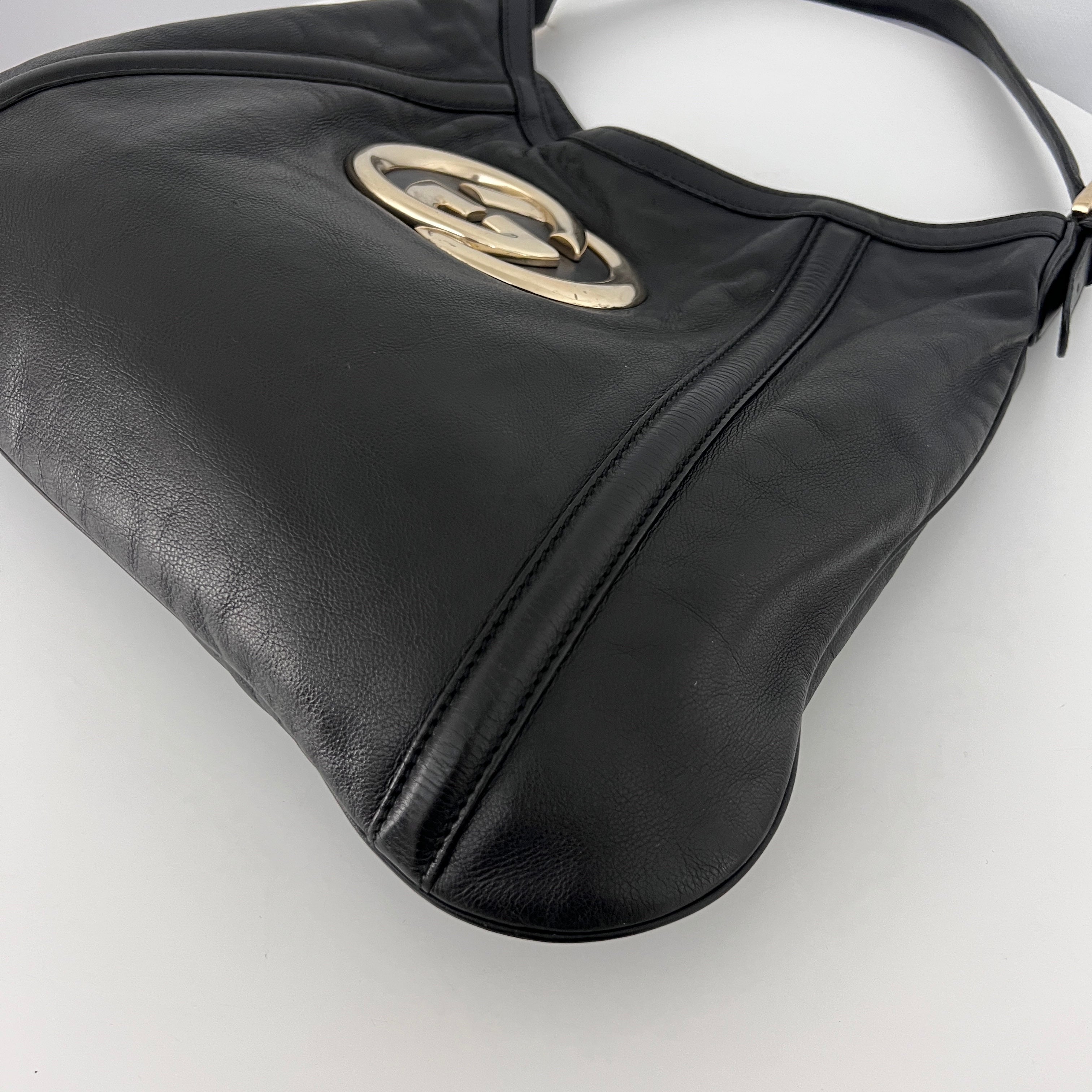 Sac GUCCI Interlocking G Britt cuir lisse noir