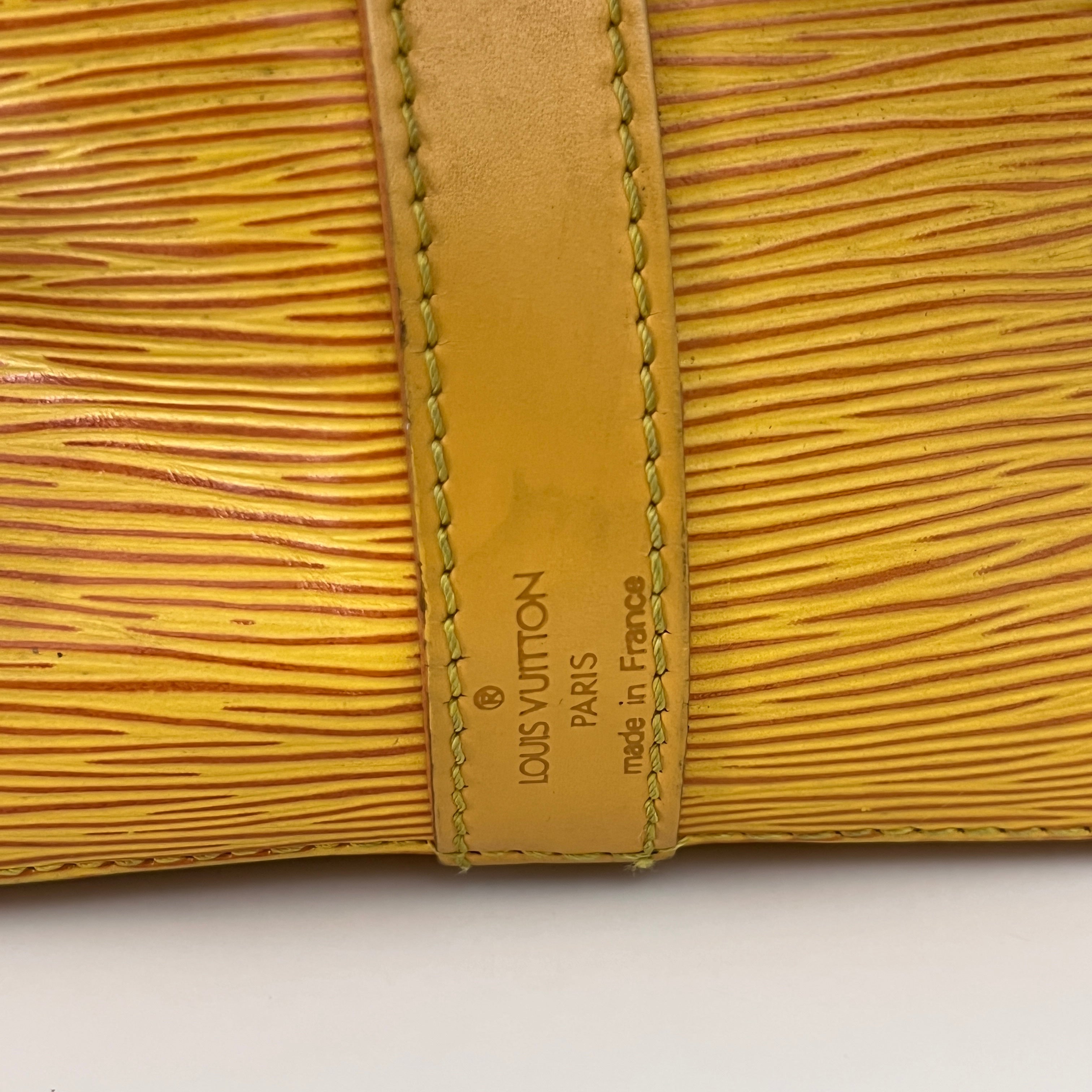 Sac LOUIS VUITTON Noé Petit cuir épi jaune vintage 1995