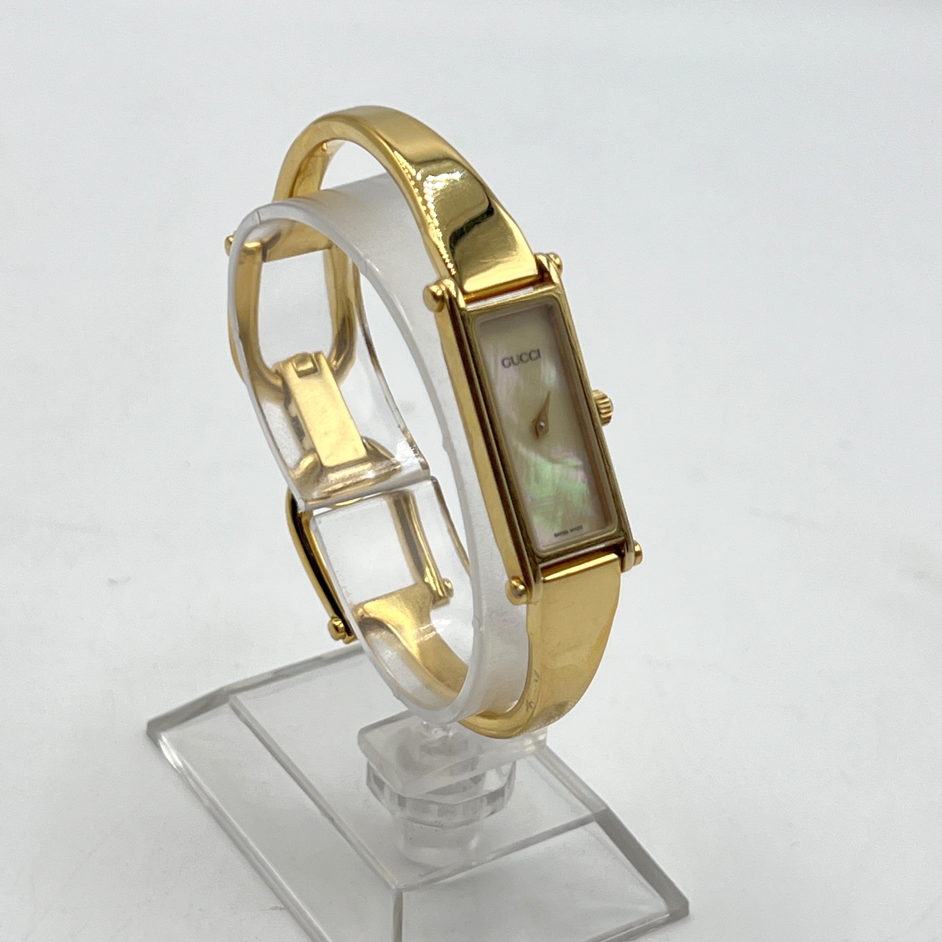 Montre GUCCI 1500 plaqué or doré