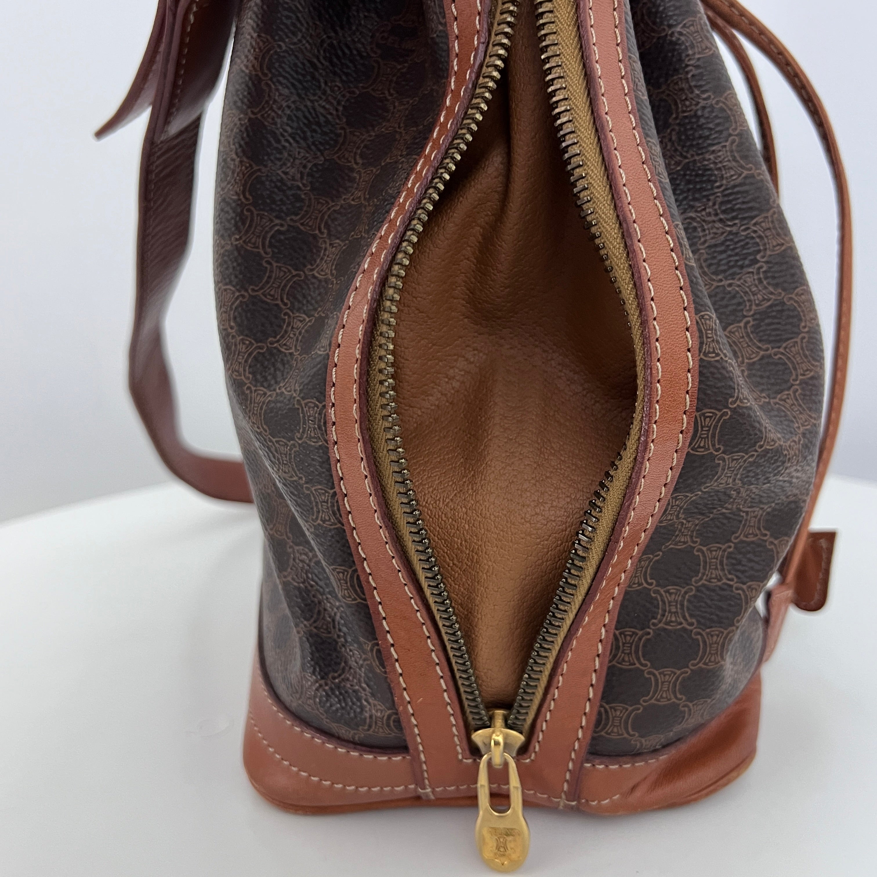 Sac à bandoulière CELINE Seau Petit toile et cuir marron