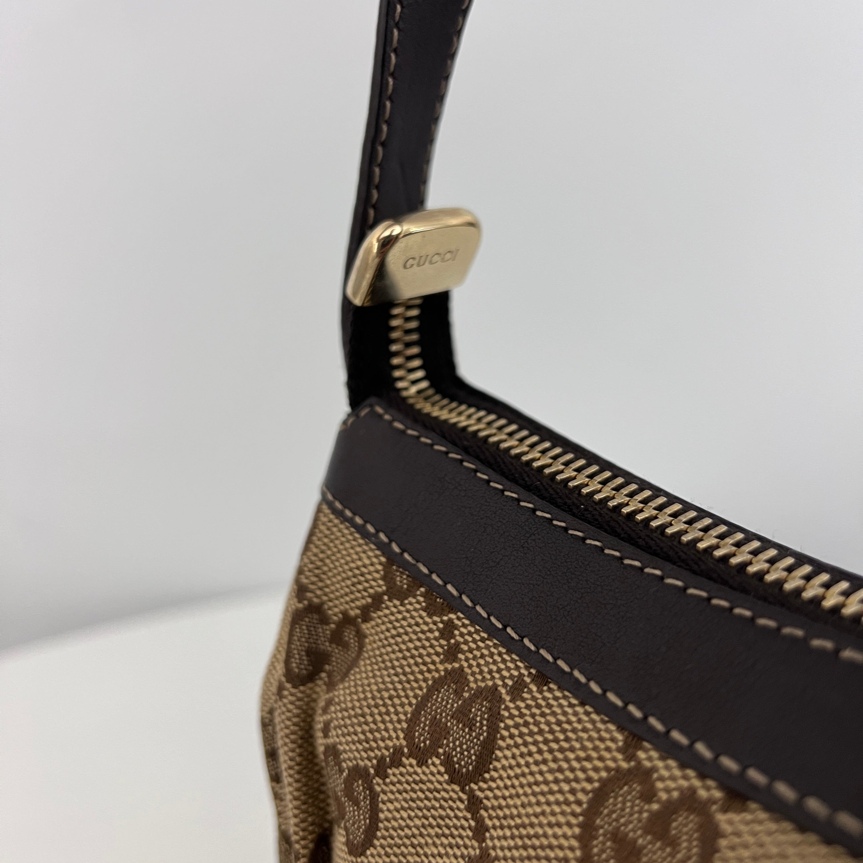 Sac GUCCI GG Heart Charm toile et cuir marron