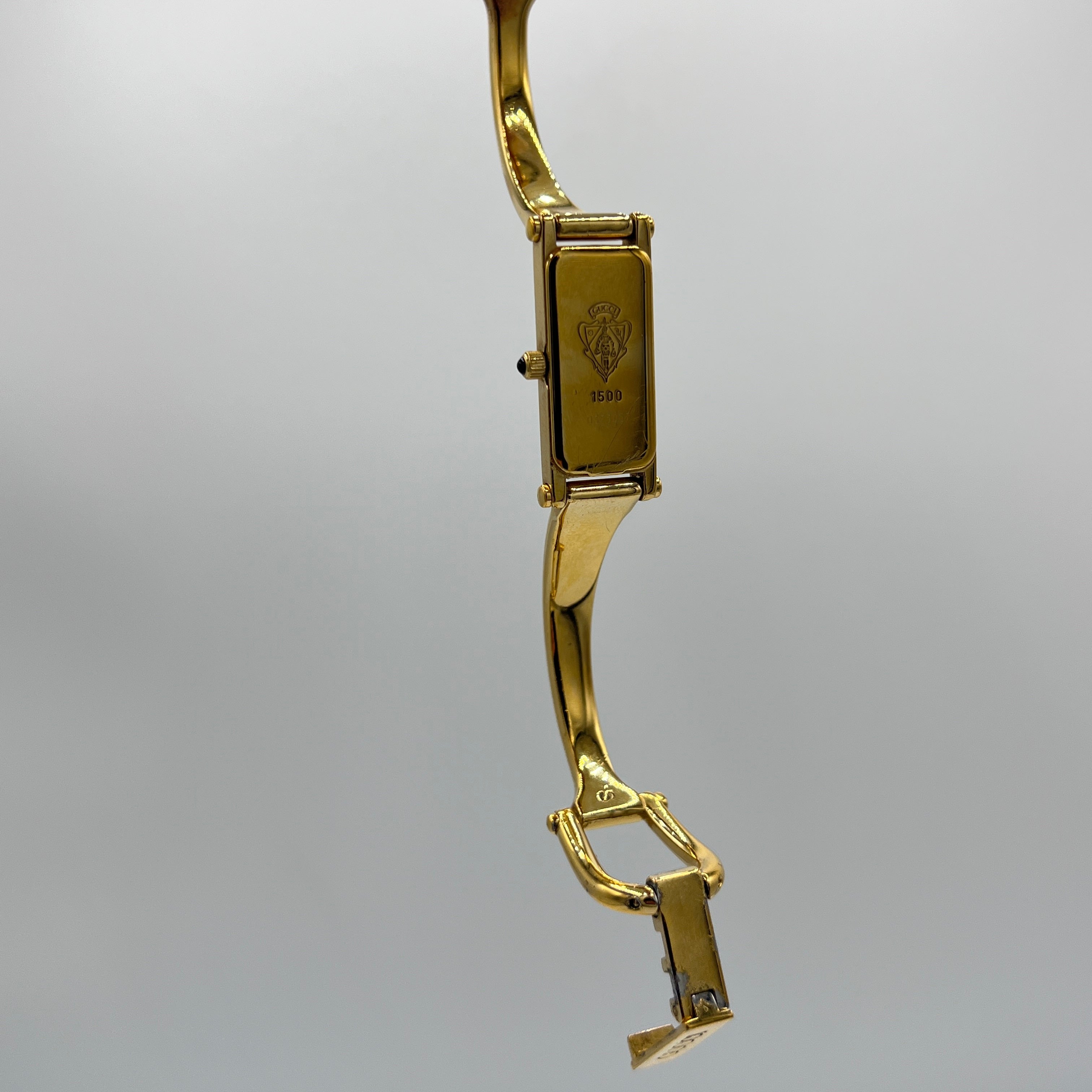 GUCCI 1500 Gold-Plated Watch
