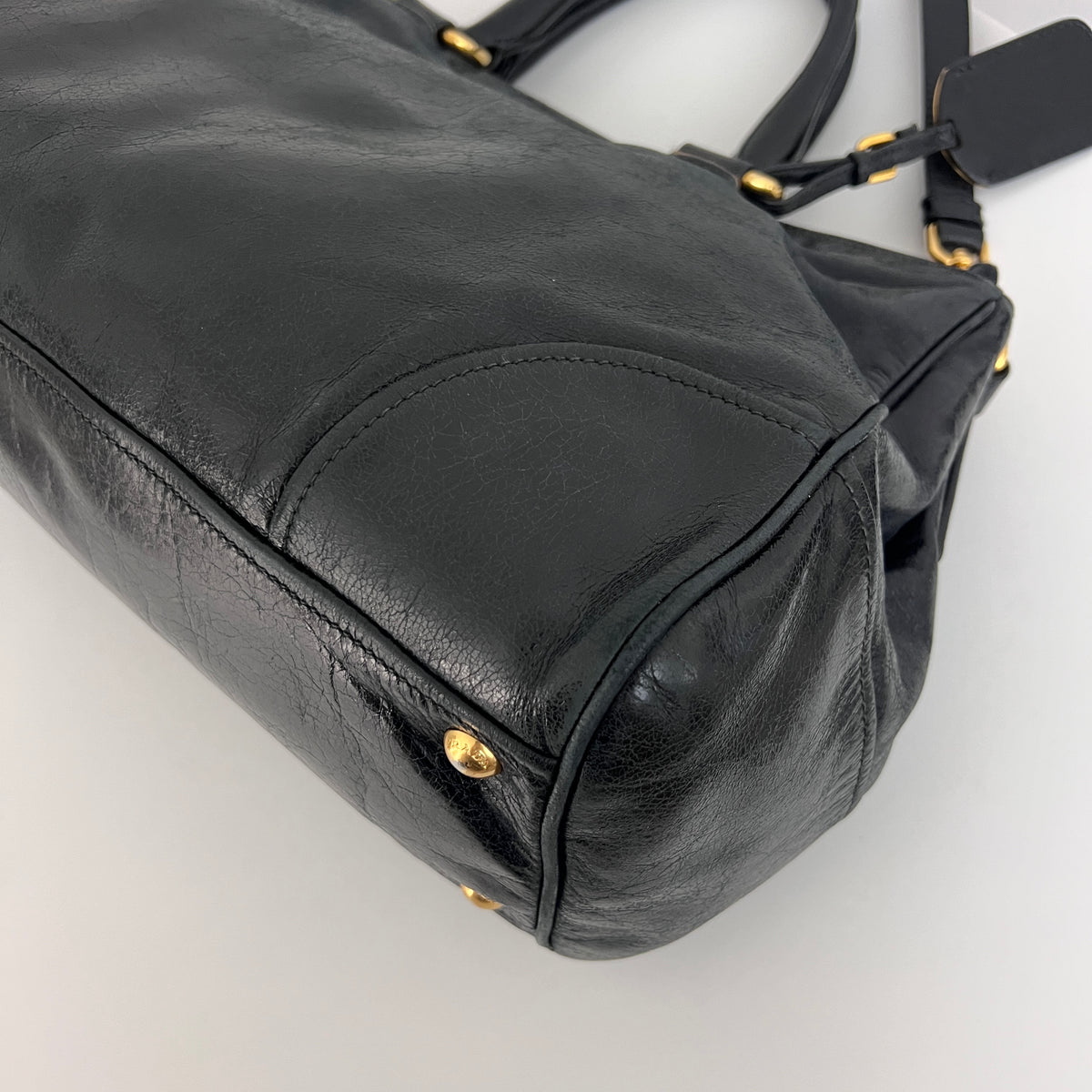 Sac à bandoulière PRADA Vitello Shine Satchel cuir grainé noir