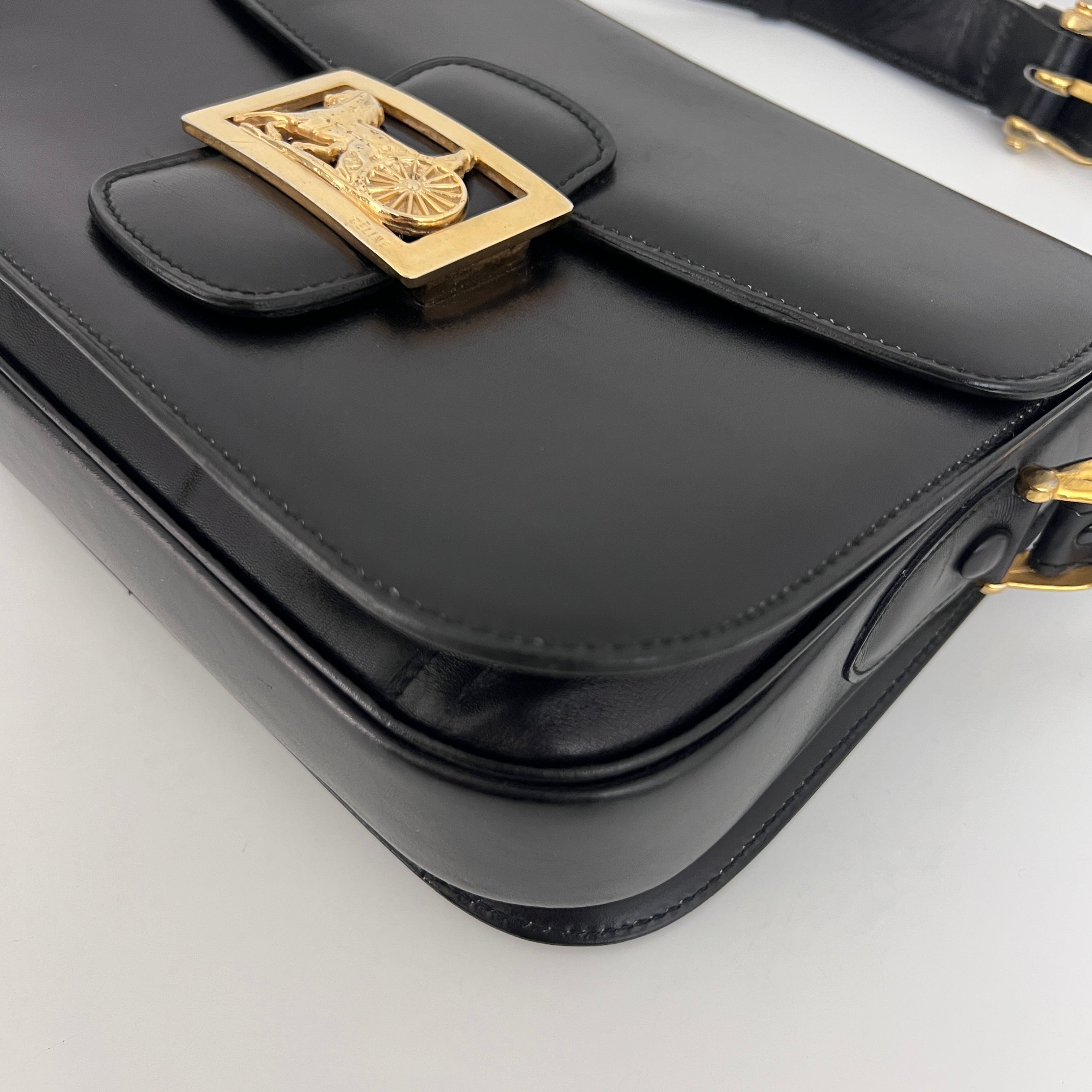 Sac CELINE Triomphe cuir lisse noir