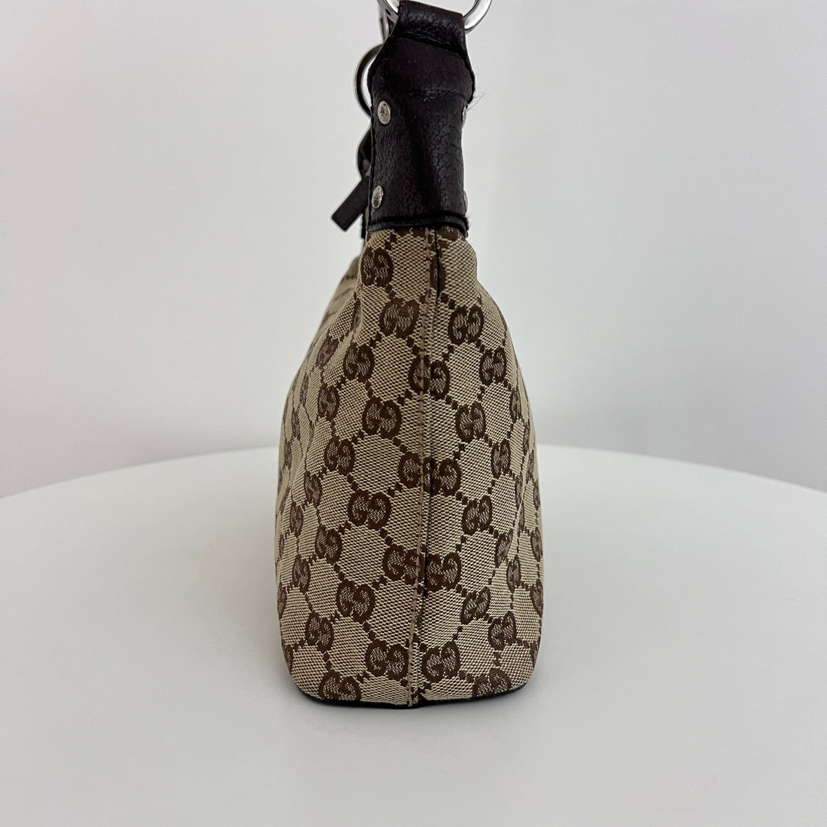 Sac GUCCI Hobo GG toile et cuir marron