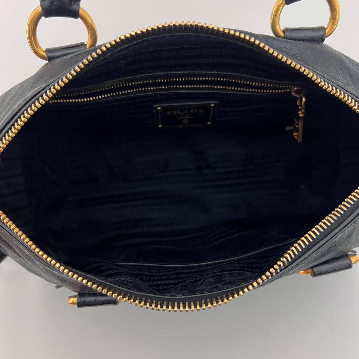 Sac à bandoulière PRADA Bonnie cuir lisse noir