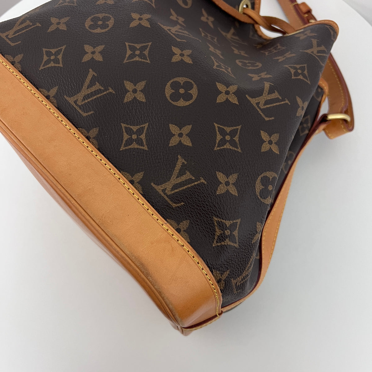 Sac LOUIS VUITTON Noé Petit toile et cuir marron vintage 2016