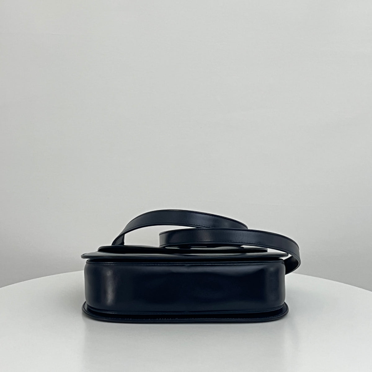Sac à bandoulière GUCCI Bamboo 1947 Moyen cuir lisse noir
