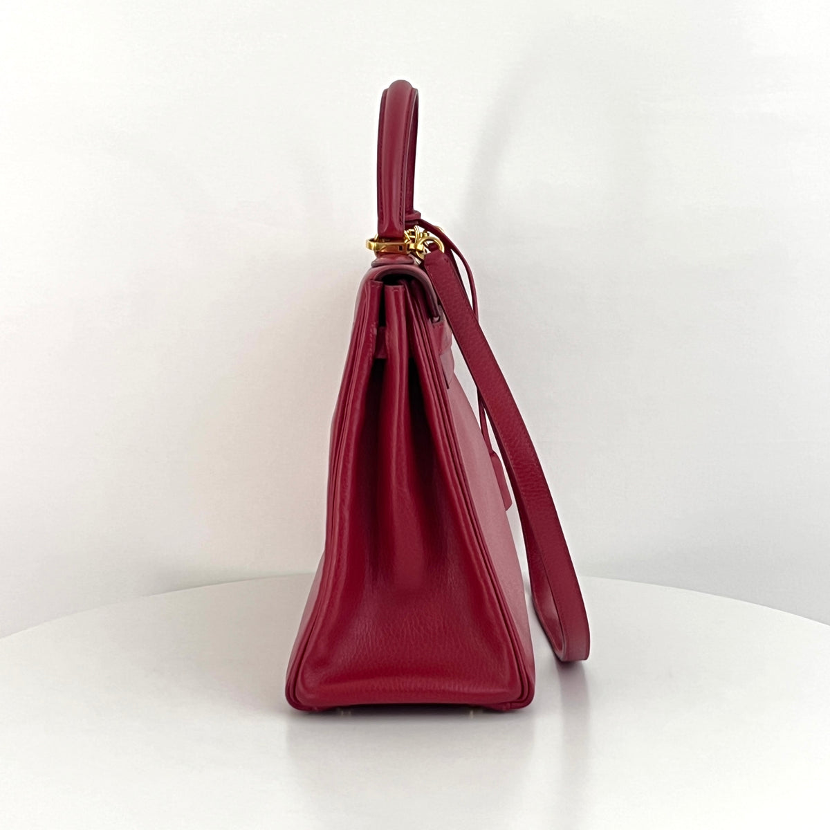 Sac à bandoulière HERMÈS Kelly 35 cuir grainé retourné rouge