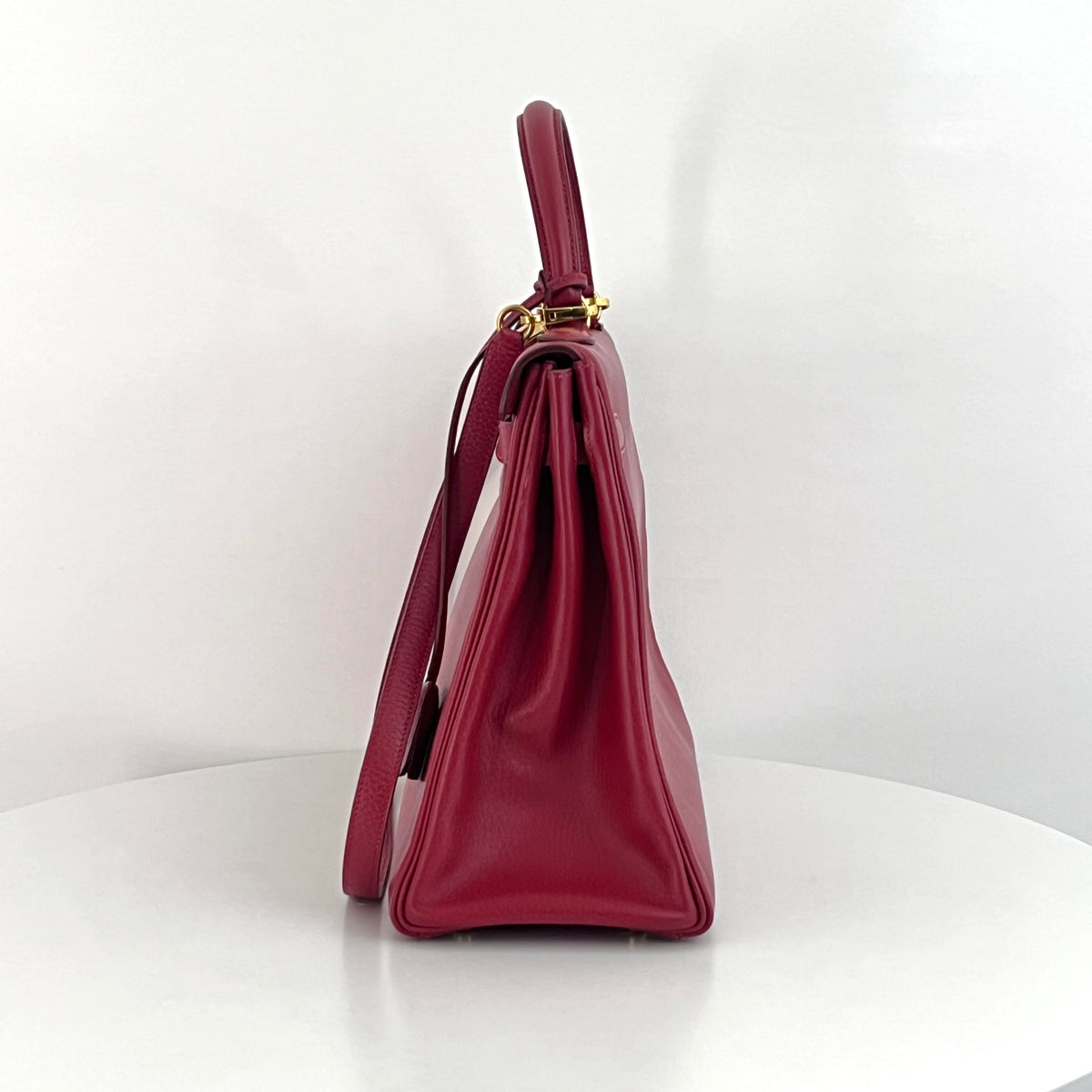 Sac à bandoulière HERMÈS Kelly 35 cuir grainé retourné rouge