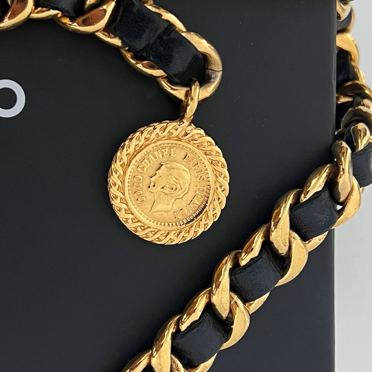 Ceinture CHANEL Double Chaîne entrelacée Circa 1990