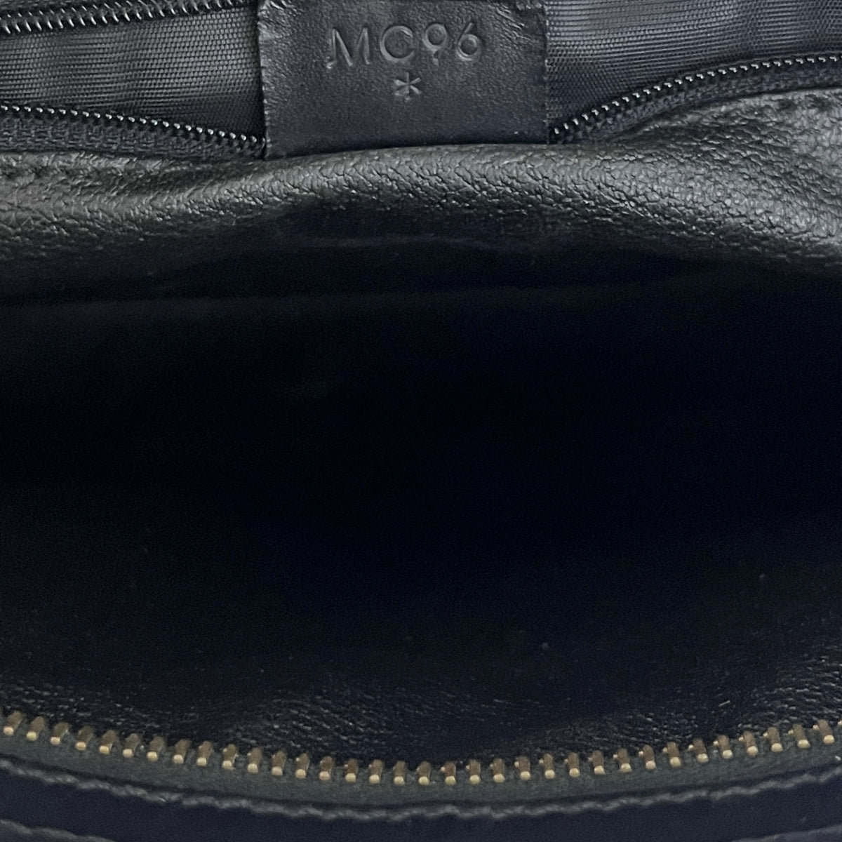 Portefeuille CELINE Pochette Macadam