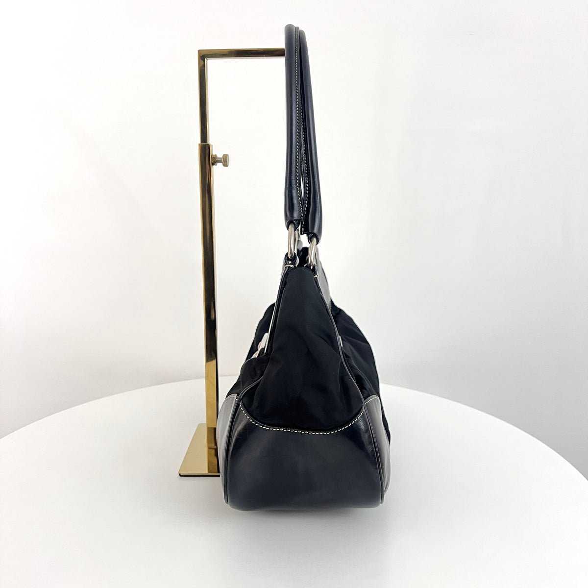 Sac PRADA Hobo nylon et cuir noir