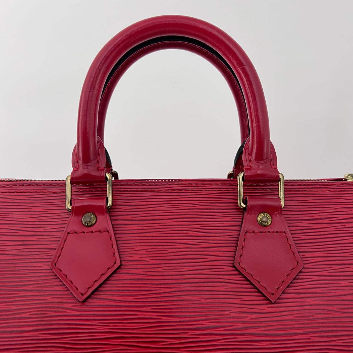 Vintage 1994 red Epi leather LOUIS VUITTON Speedy 25 bag