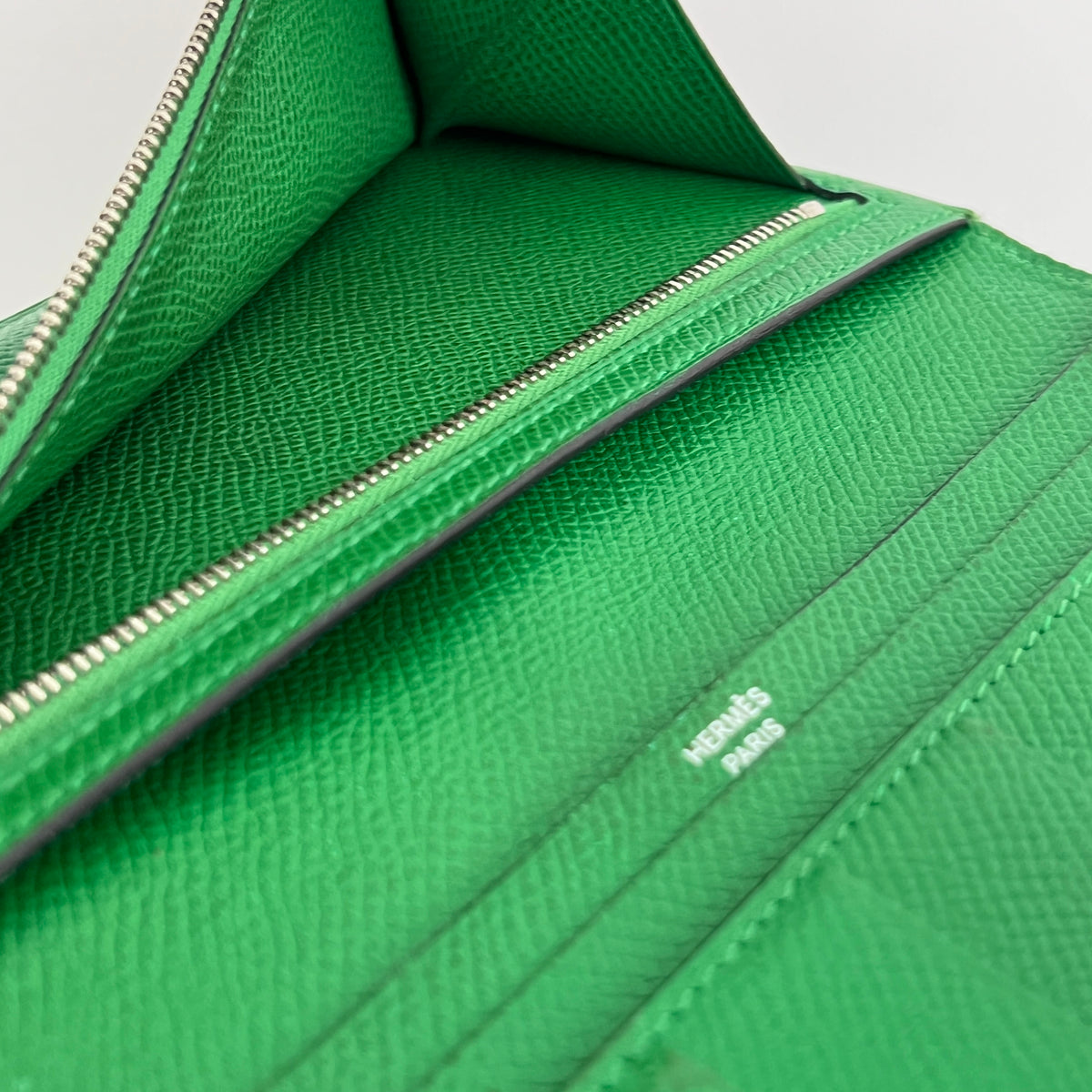 HERMÈS Béarn wallet