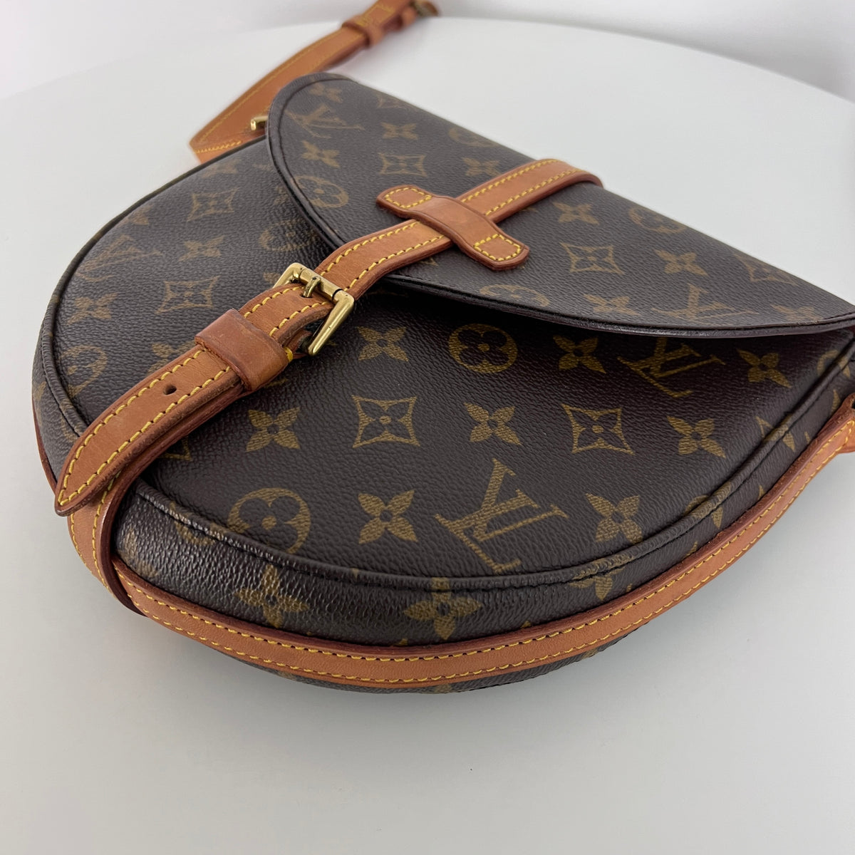 Sac à bandoulière LOUIS VUITTON Chantilly MM toile et cuir marron vintage 1994