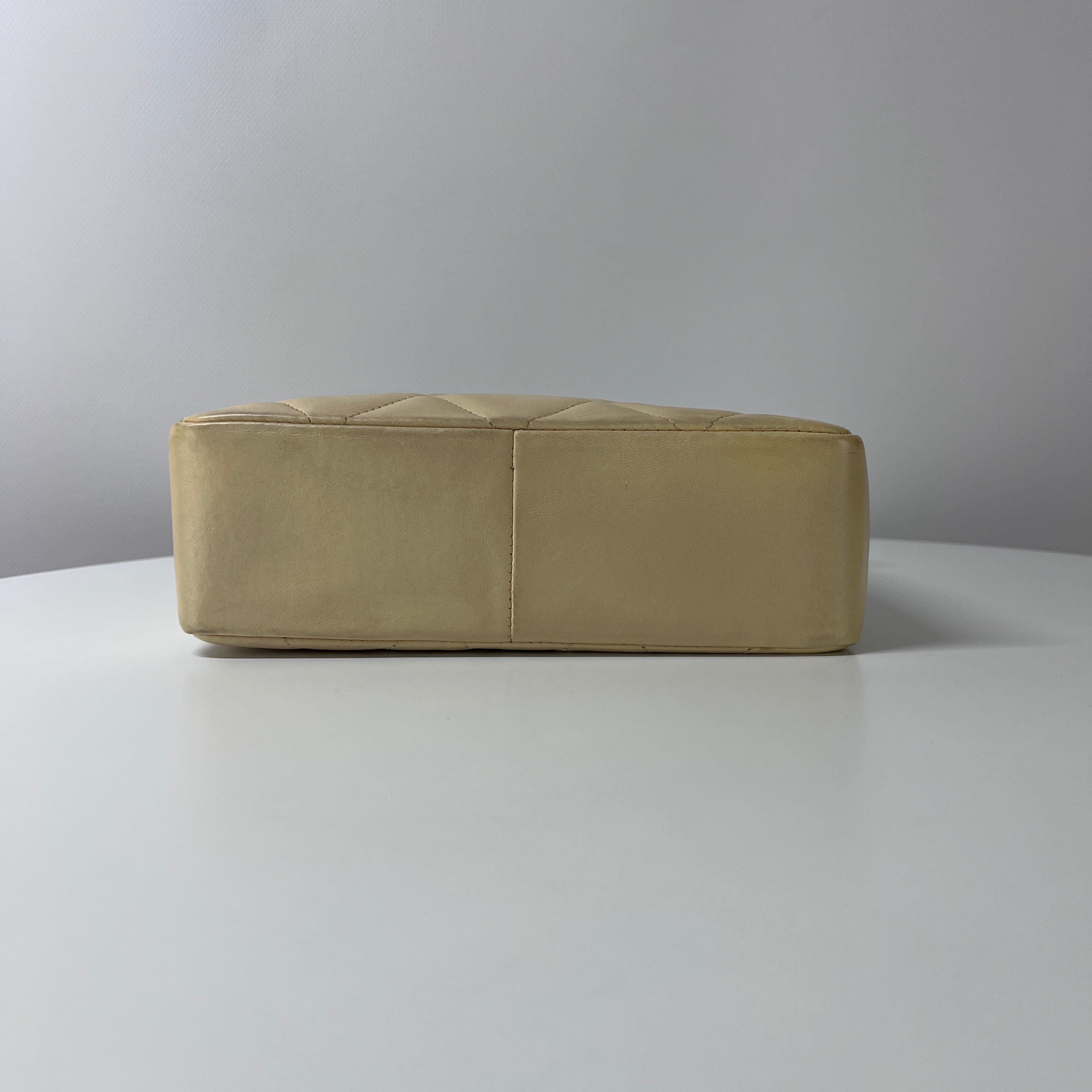 CHANEL Timeless two-tone handbag