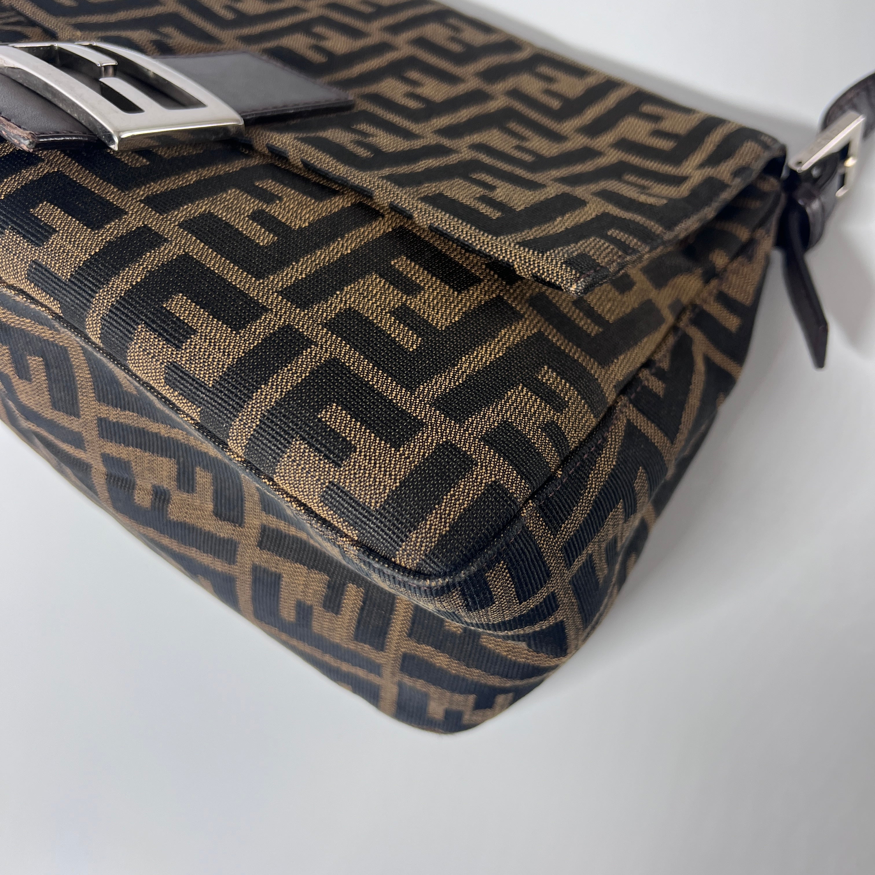 Sac à main FENDI Mamma toile et cuir marron